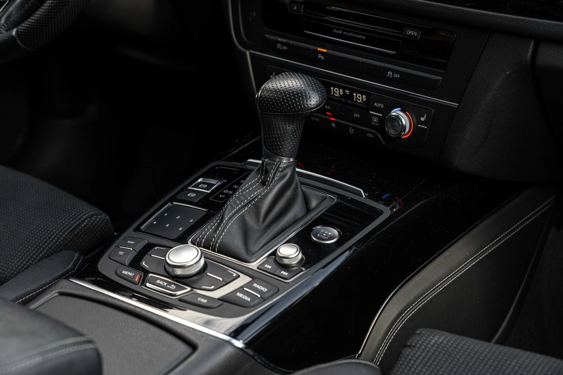 Hoofdafbeelding Audi A6