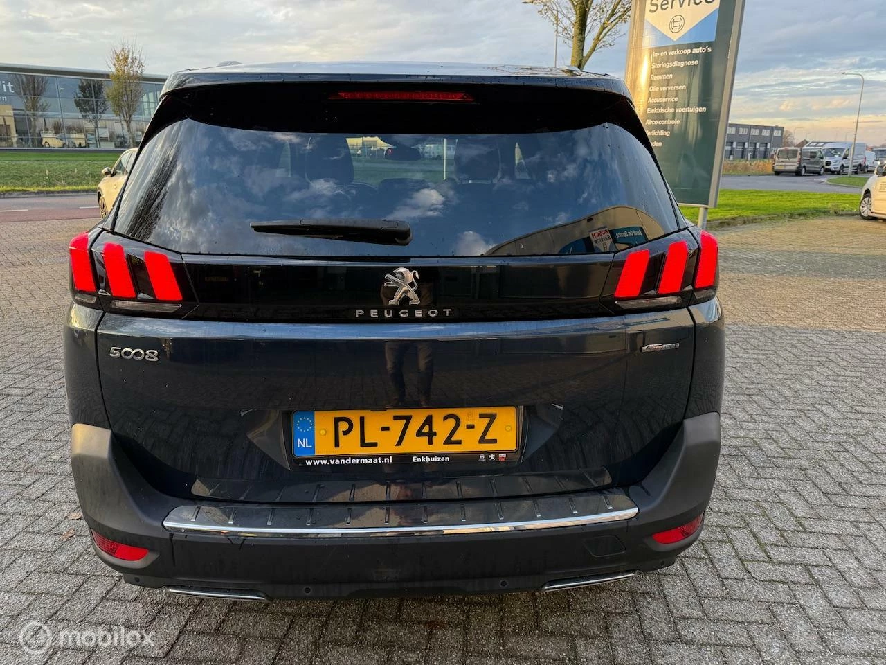 Hoofdafbeelding Peugeot 5008