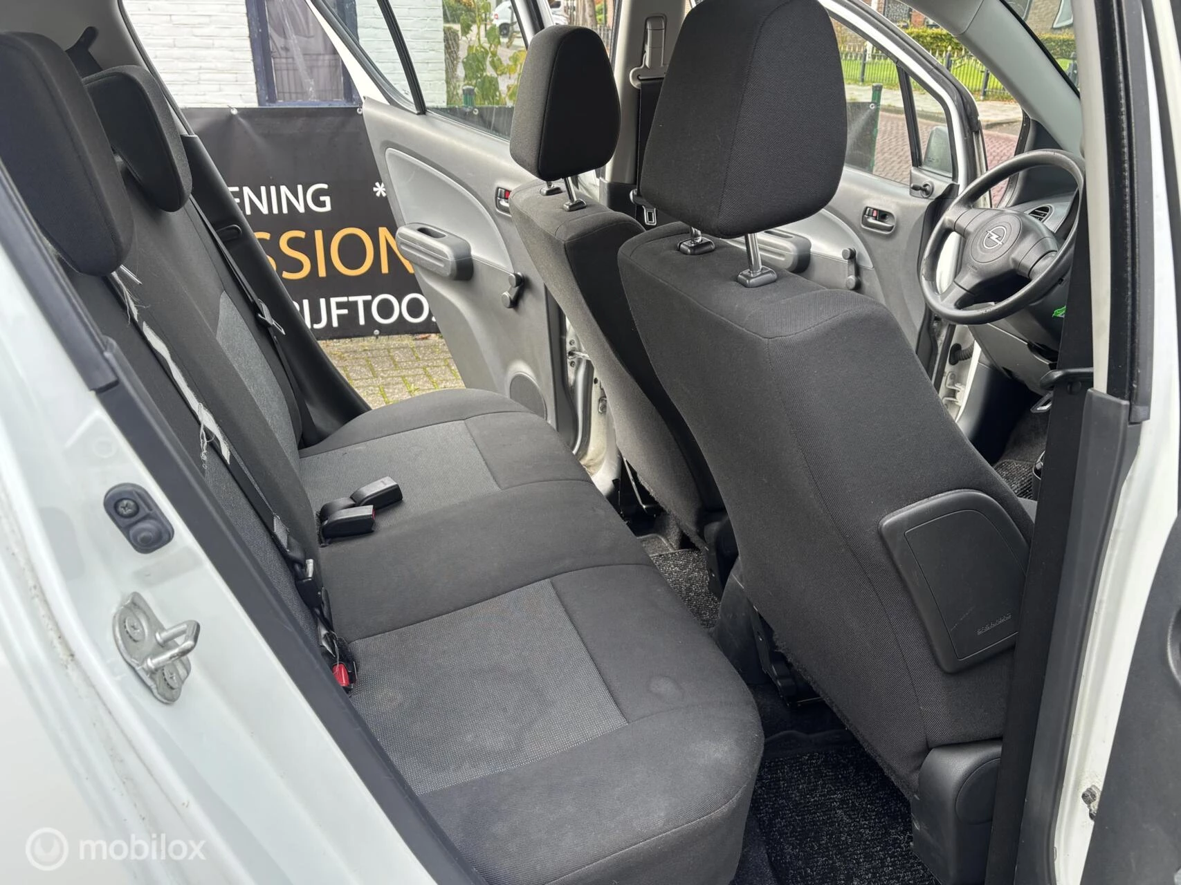 Hoofdafbeelding Opel Agila