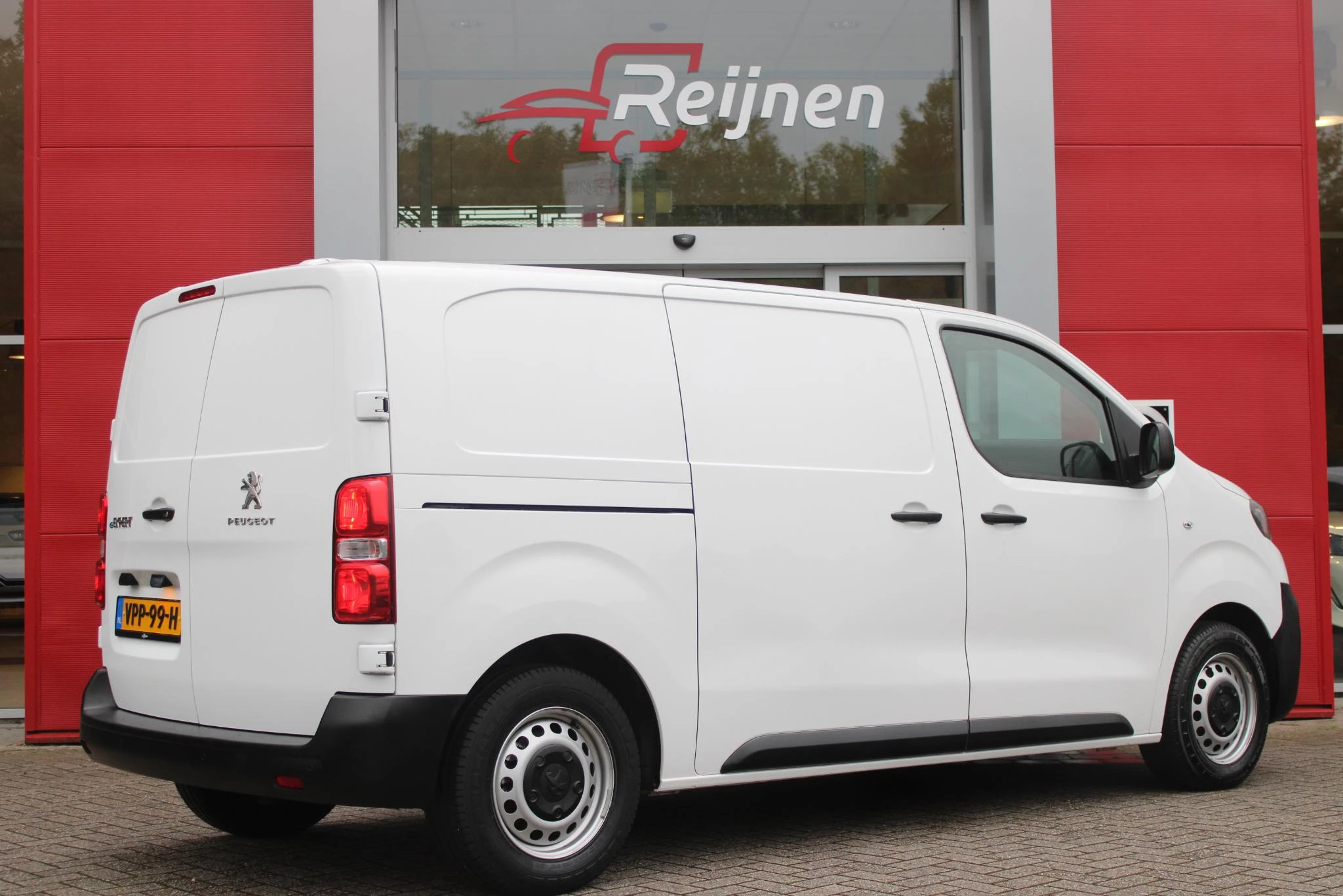Hoofdafbeelding Peugeot e-Expert