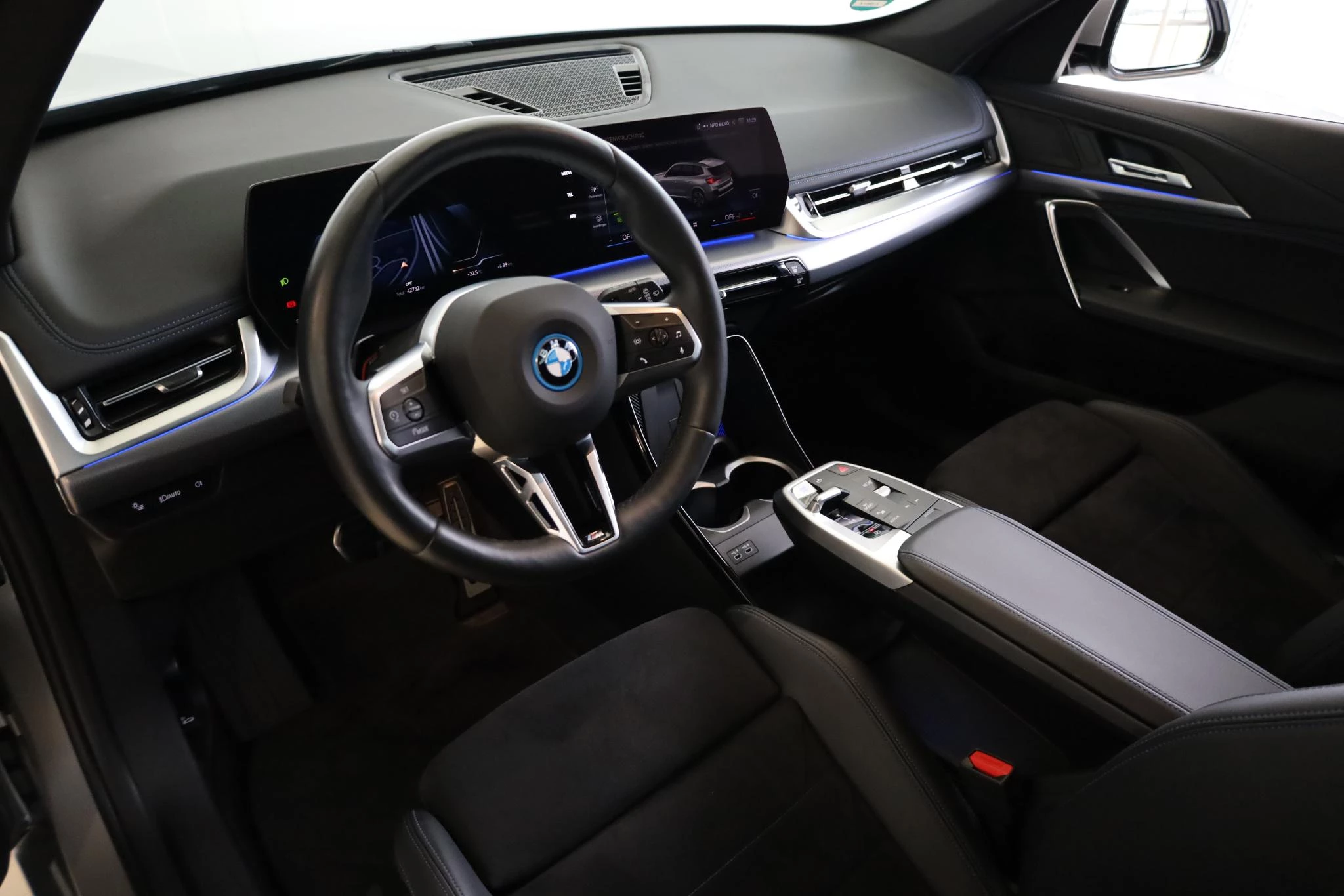 Hoofdafbeelding BMW iX1