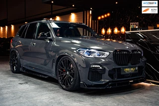 Hoofdafbeelding BMW X5 BMW X5 XDrive45e M PAKKET|GRAVITGRAU|FULL|PANO|LEDER