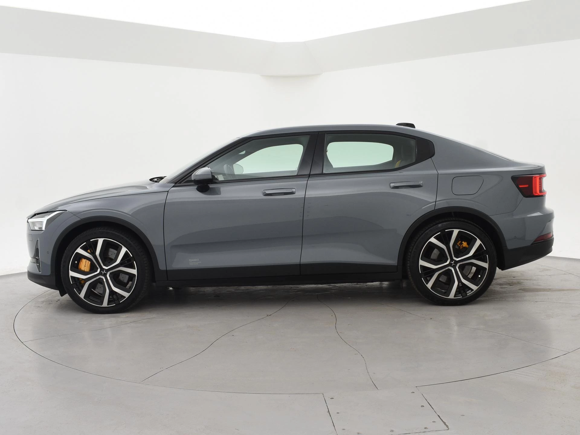 Hoofdafbeelding Polestar 2