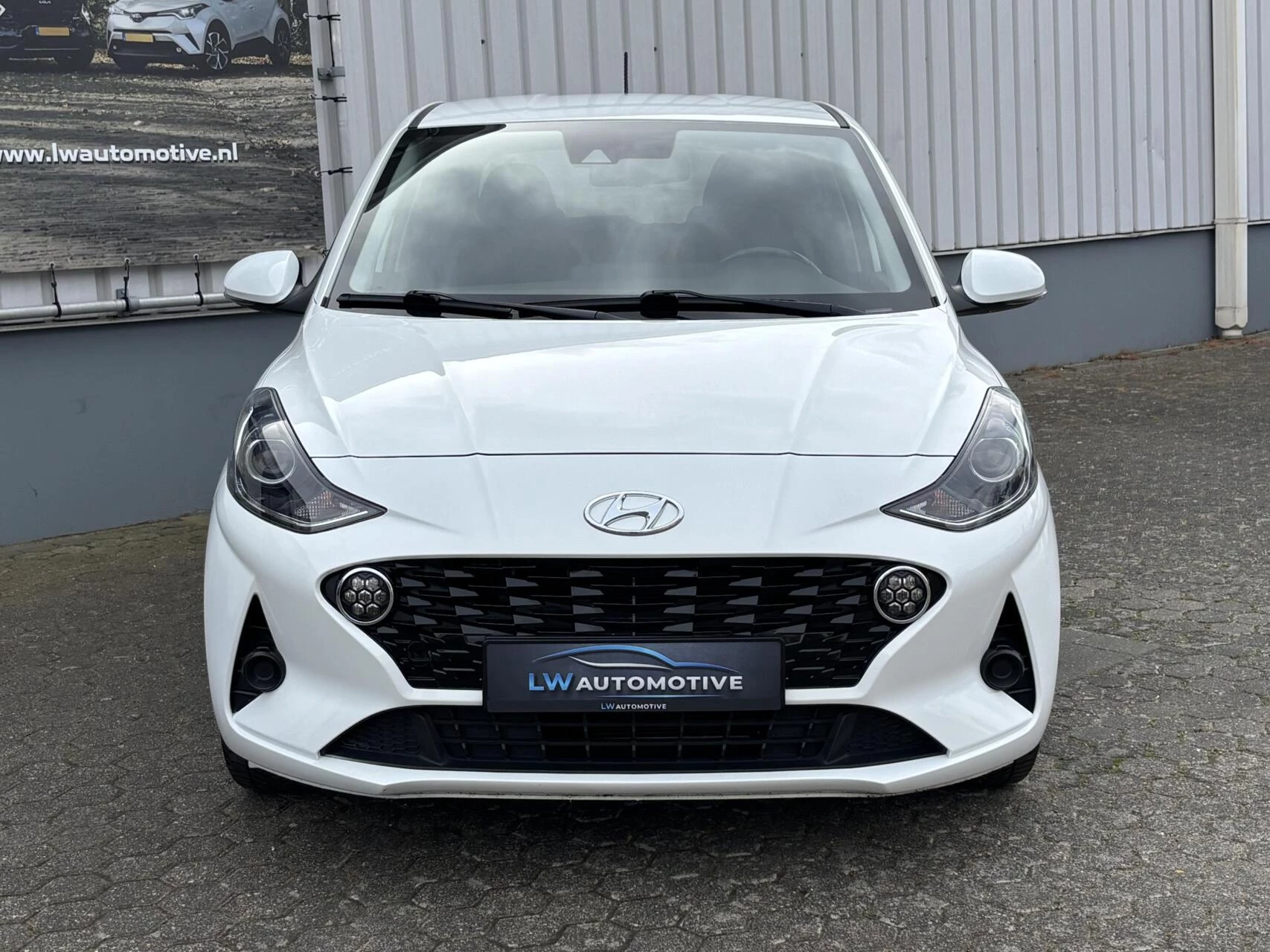 Hoofdafbeelding Hyundai i10