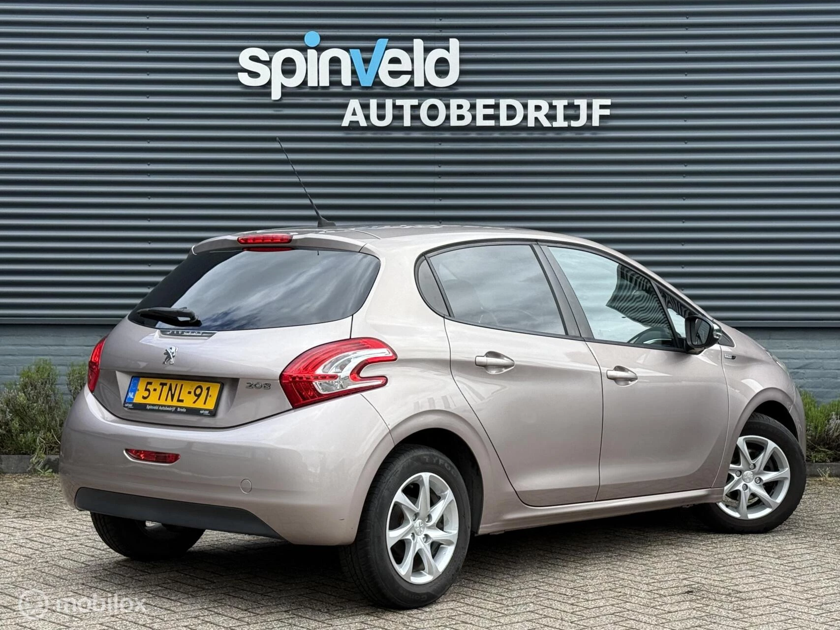 Hoofdafbeelding Peugeot 208