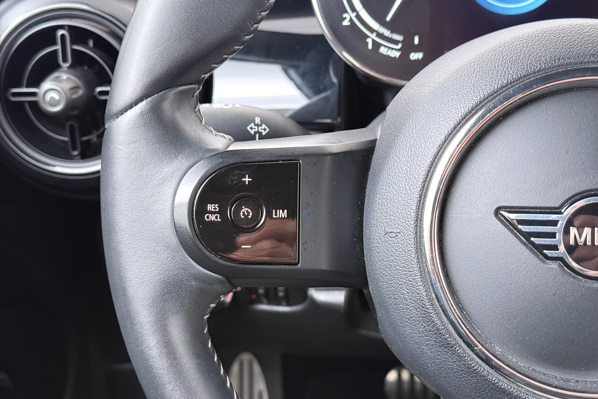 Hoofdafbeelding MINI Cooper Cabrio