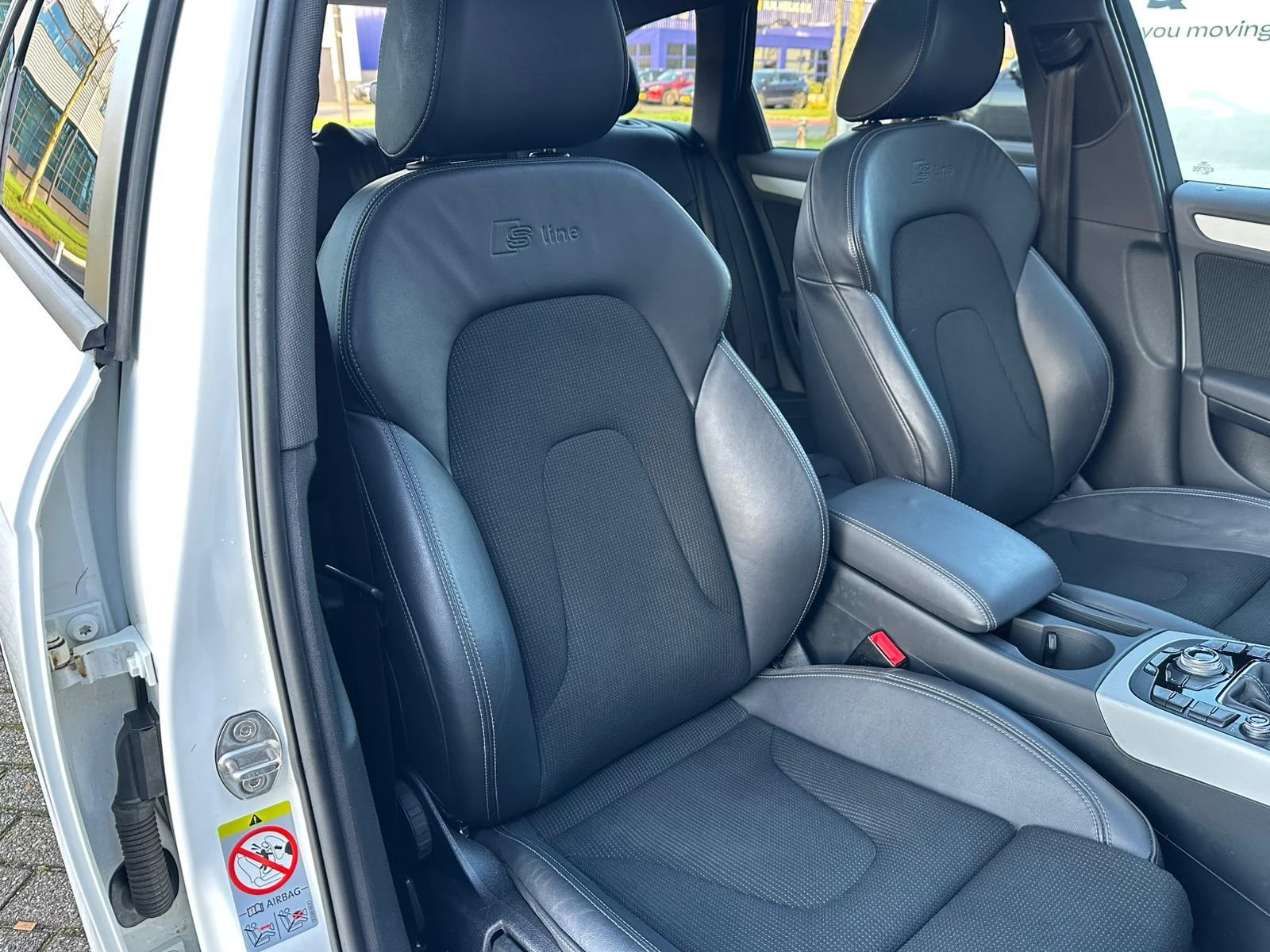 Hoofdafbeelding Audi A4