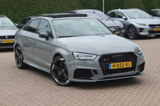Hoofdafbeelding Audi RS3 Audi RS3 Limousine 2.5 TFSI quattro / Full option! / Milltek / Panoramadak / Camera / RS Seats / 19'' / Matrix LED / Virtual Cockpit / B&O / DAB / Audi Magnetic Ride / Navigatie / Stoelverwarming / ACC