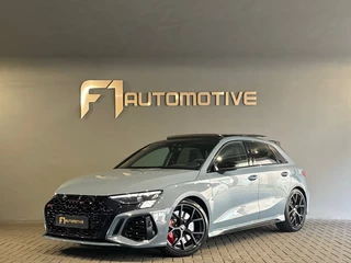 Hoofdafbeelding Audi RS3 Audi RS3 Sportback 2.5 TFSI Quattro Pano|HuD|Memory|360C|BTW