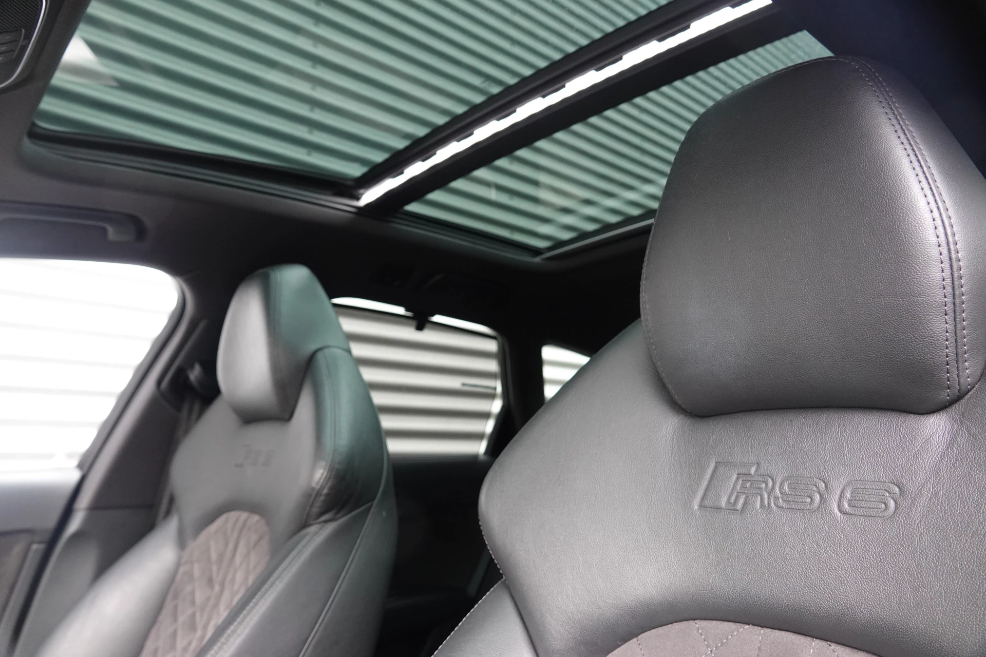 Hoofdafbeelding Audi RS6