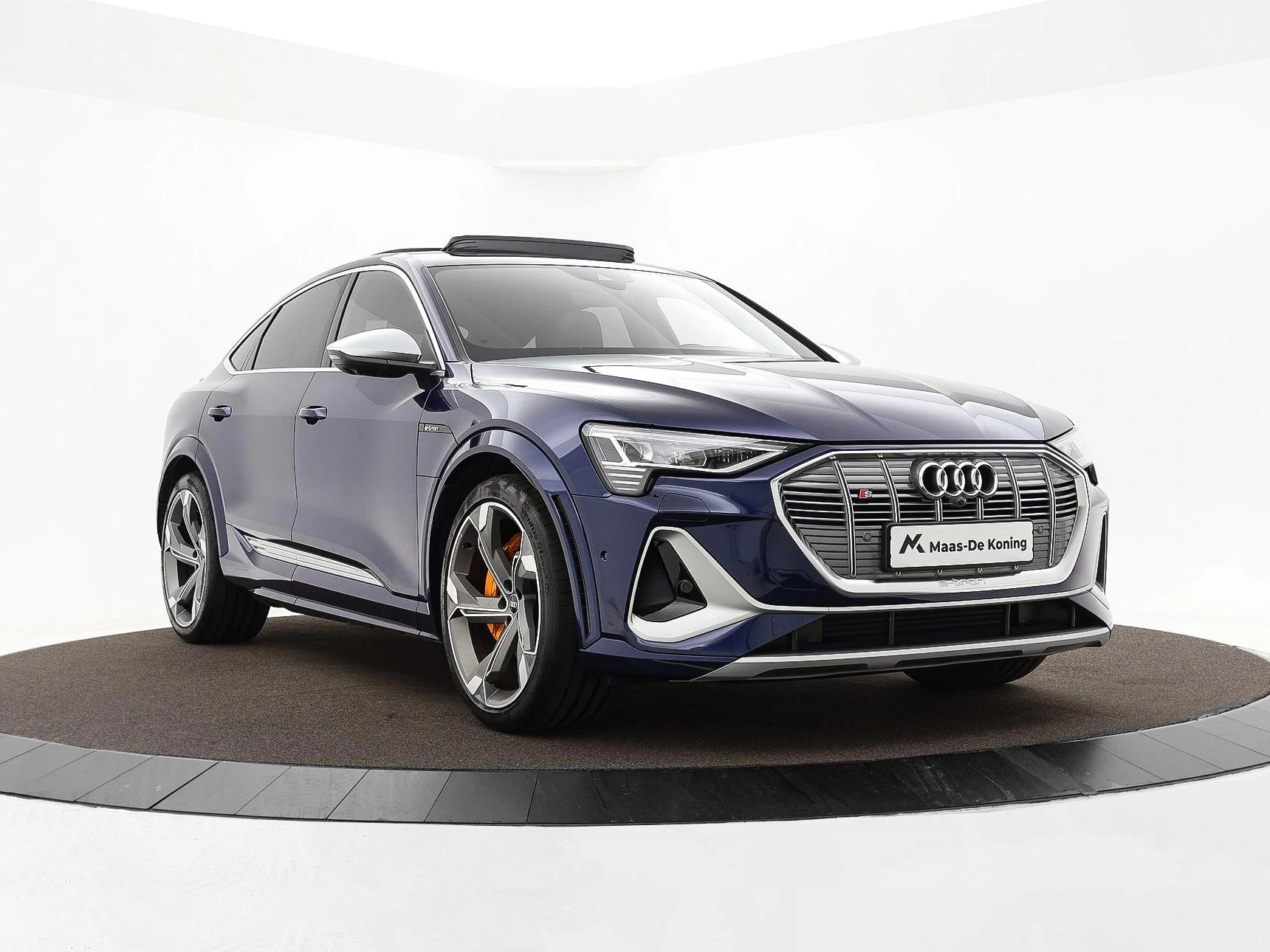 Hoofdafbeelding Audi e-tron