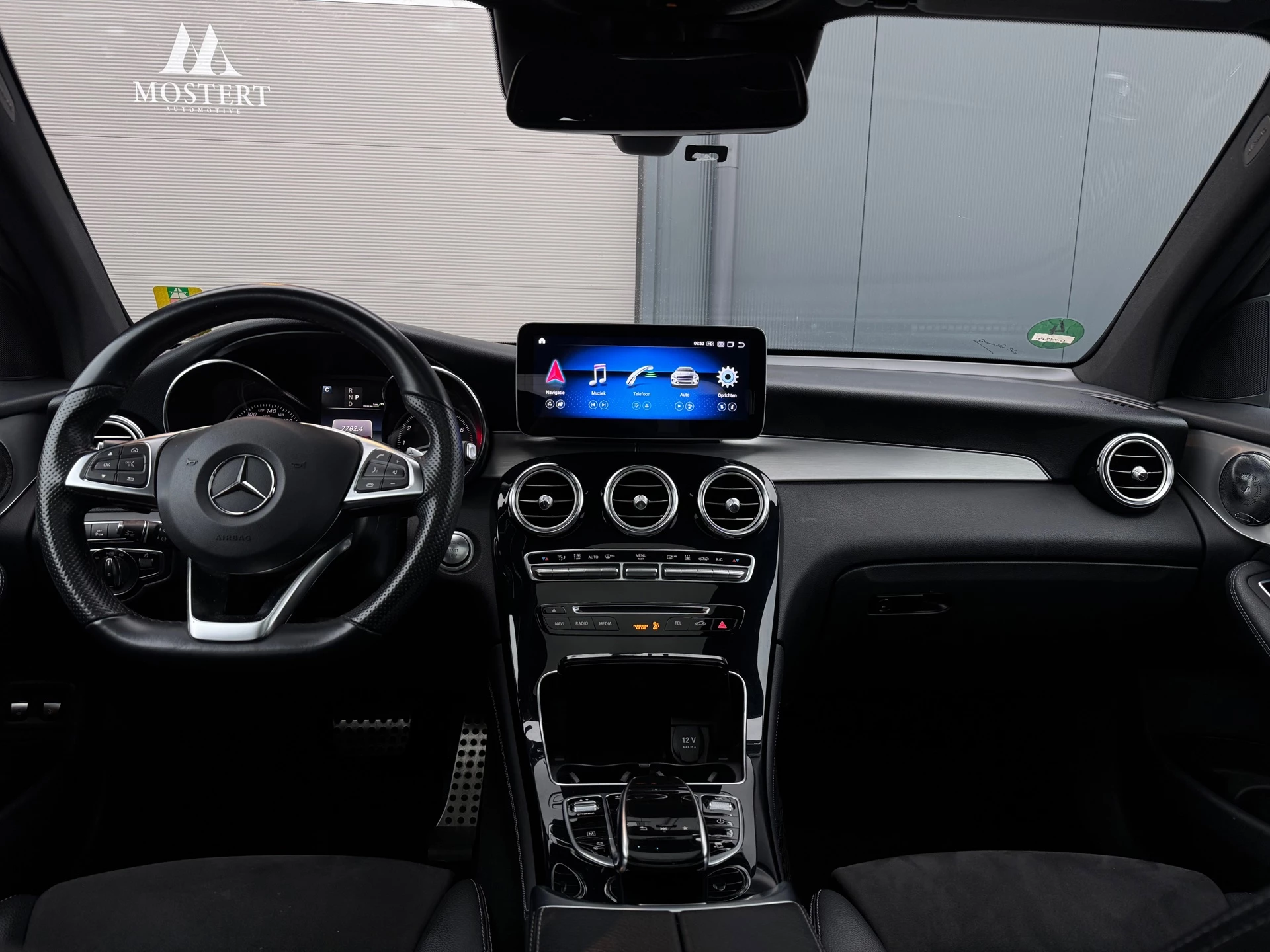 Hoofdafbeelding Mercedes-Benz GLC