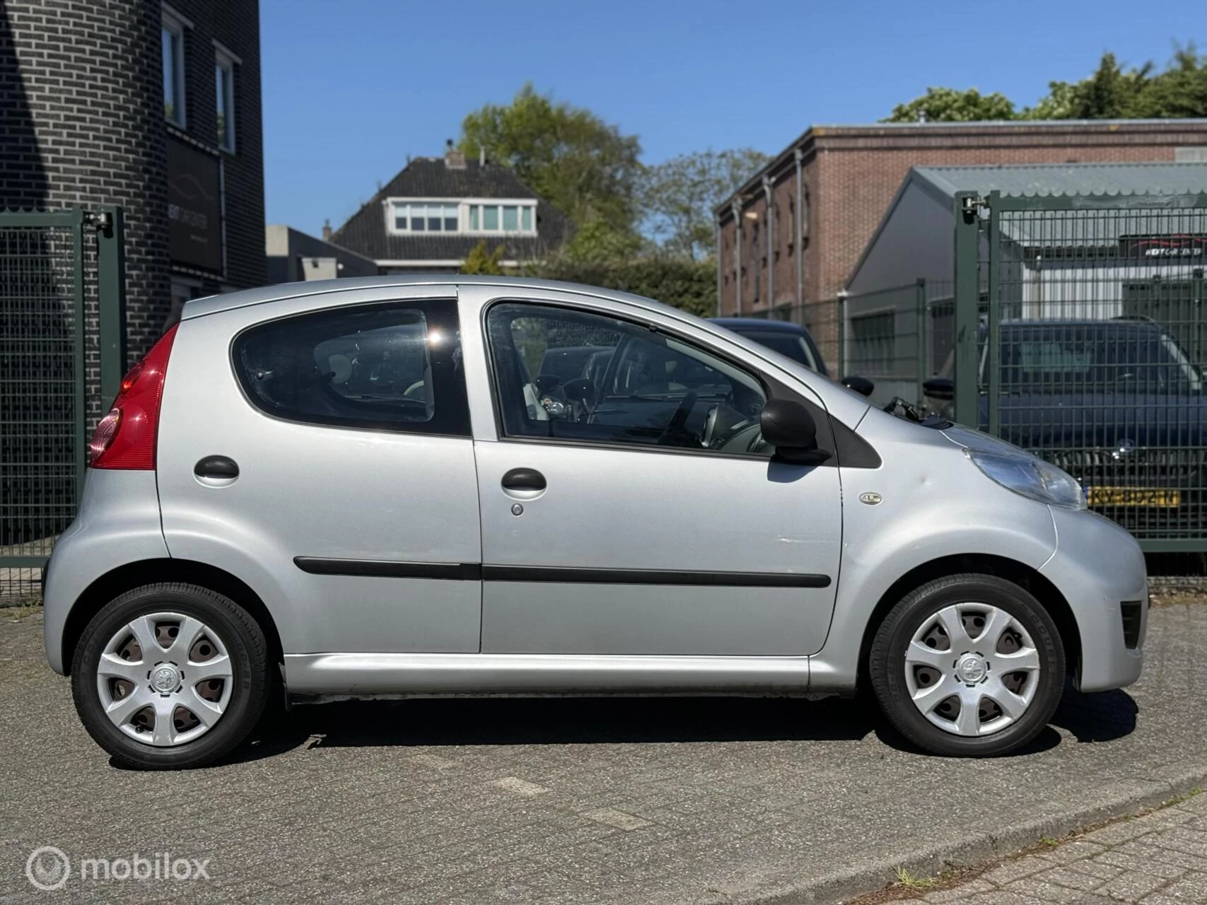 Hoofdafbeelding Peugeot 107