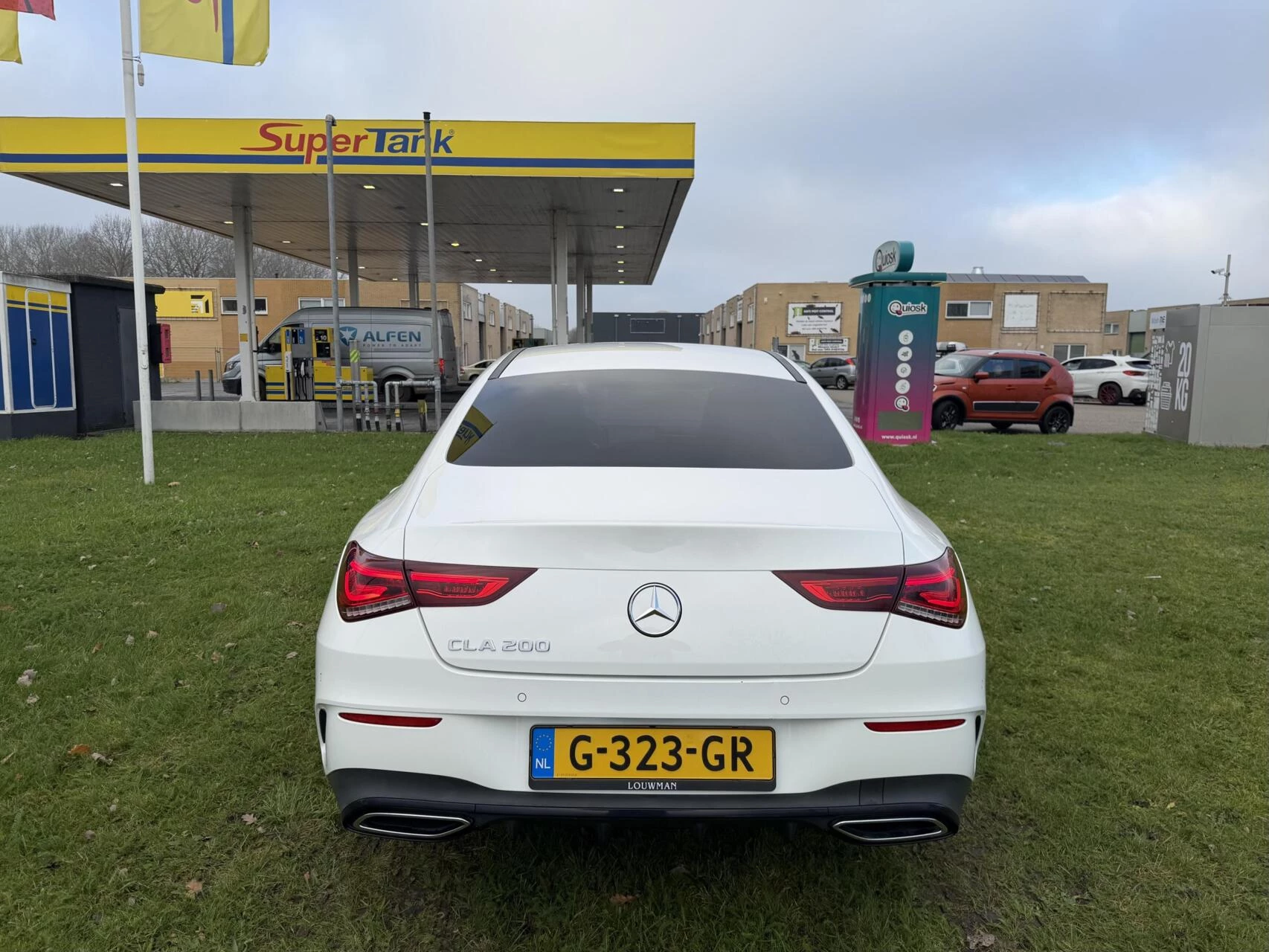 Hoofdafbeelding Mercedes-Benz CLA