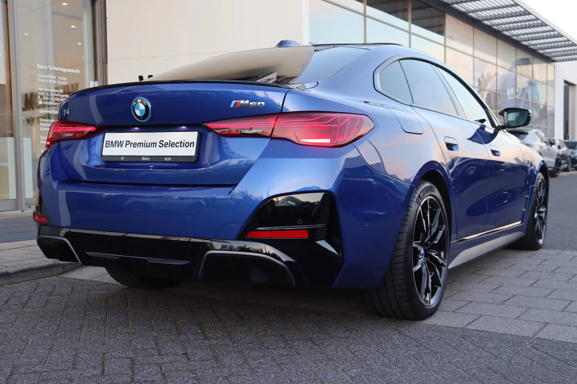 Hoofdafbeelding BMW i4