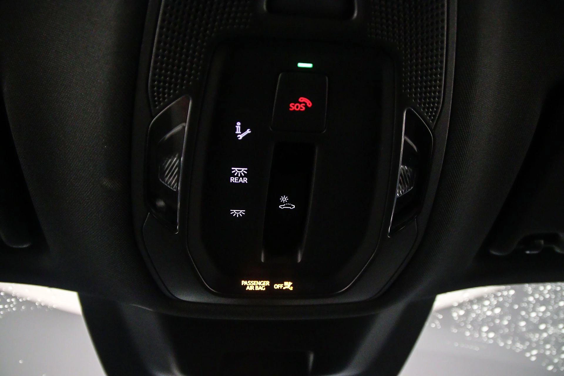 Hoofdafbeelding Audi A6 Avant e-tron