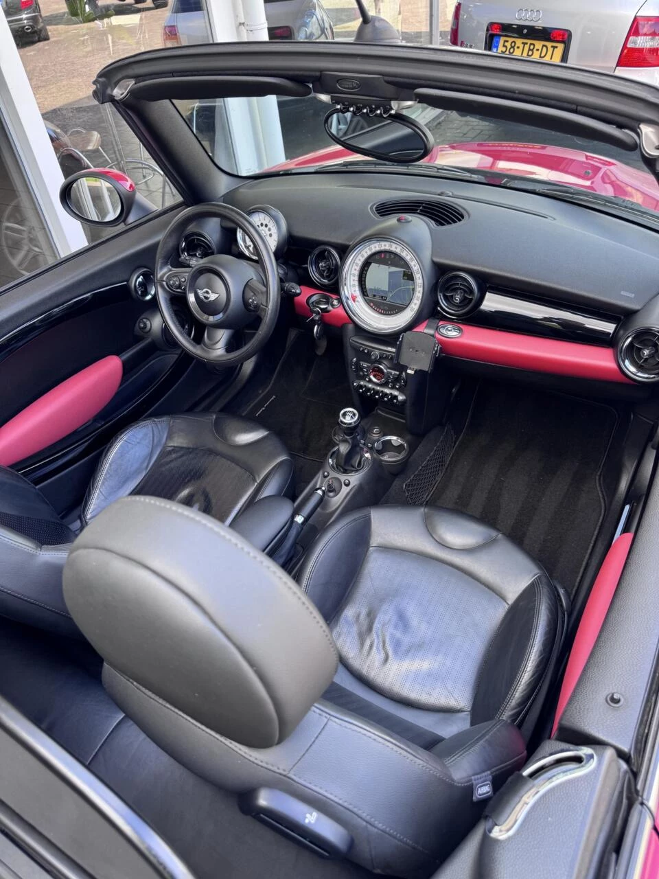 Hoofdafbeelding MINI Cooper Cabrio