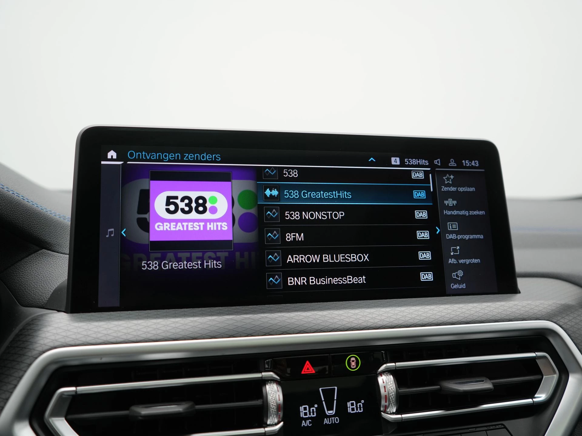 Hoofdafbeelding BMW iX3