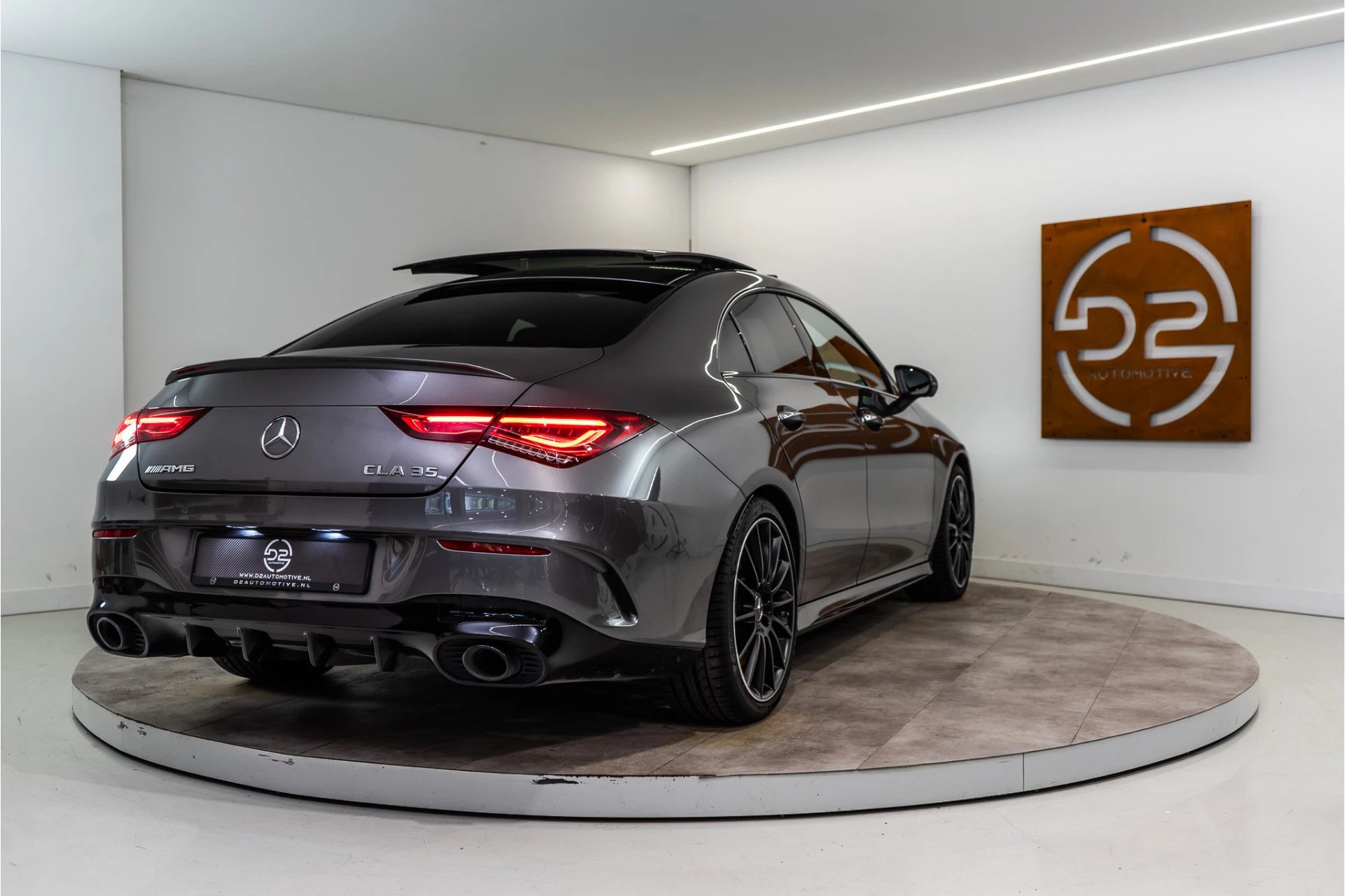 Hoofdafbeelding Mercedes-Benz CLA