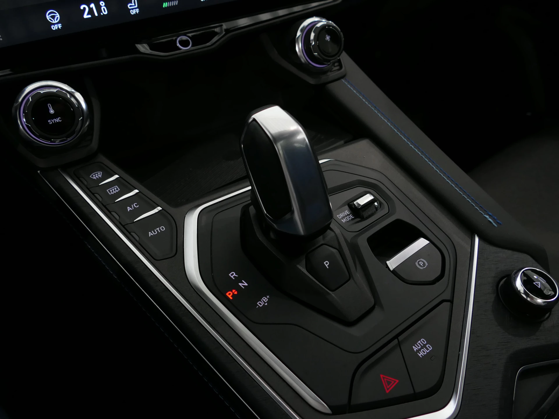 Hoofdafbeelding Lynk & Co 01