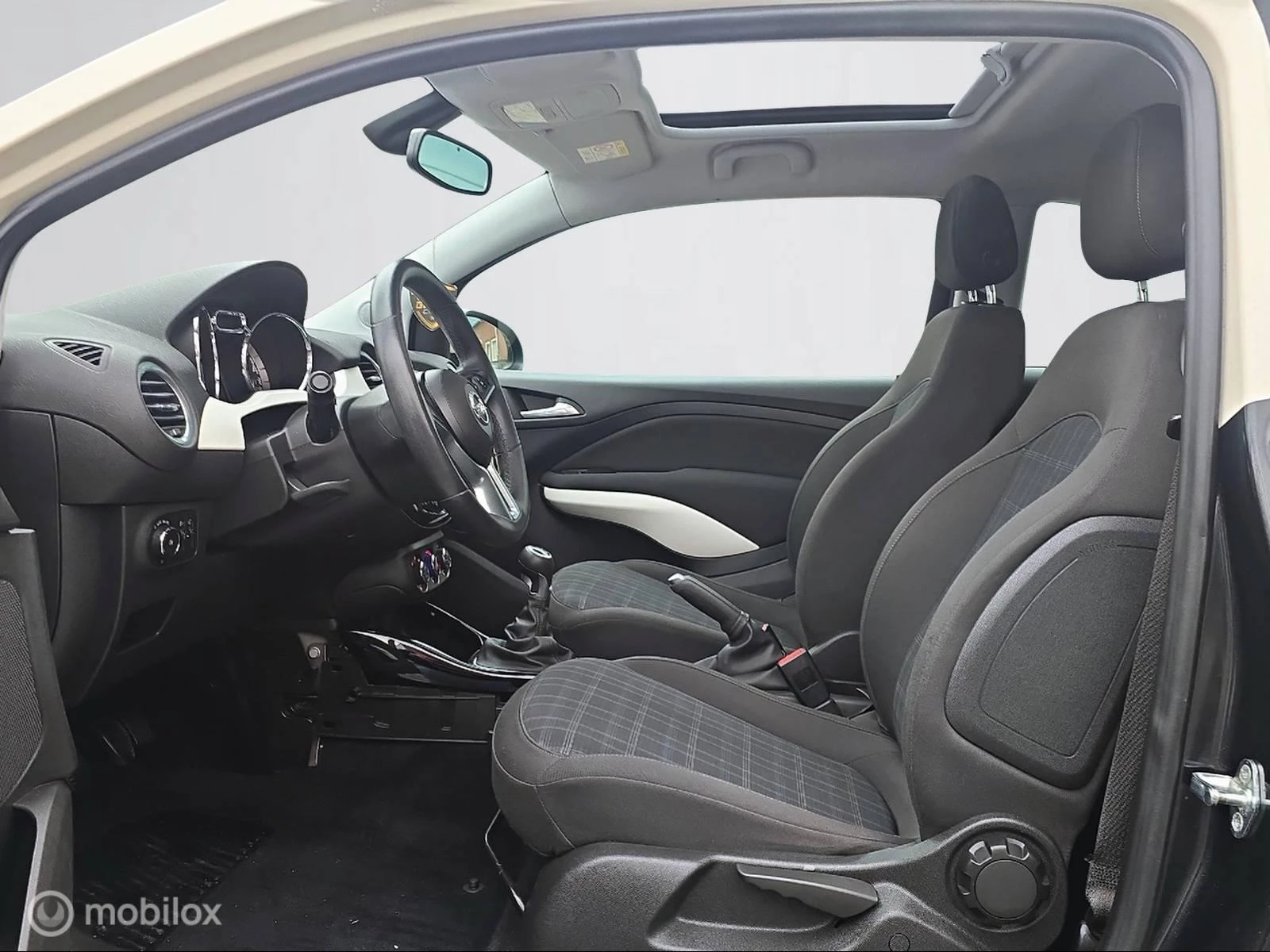 Hoofdafbeelding Opel ADAM