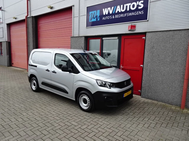 Hoofdafbeelding Peugeot Partner