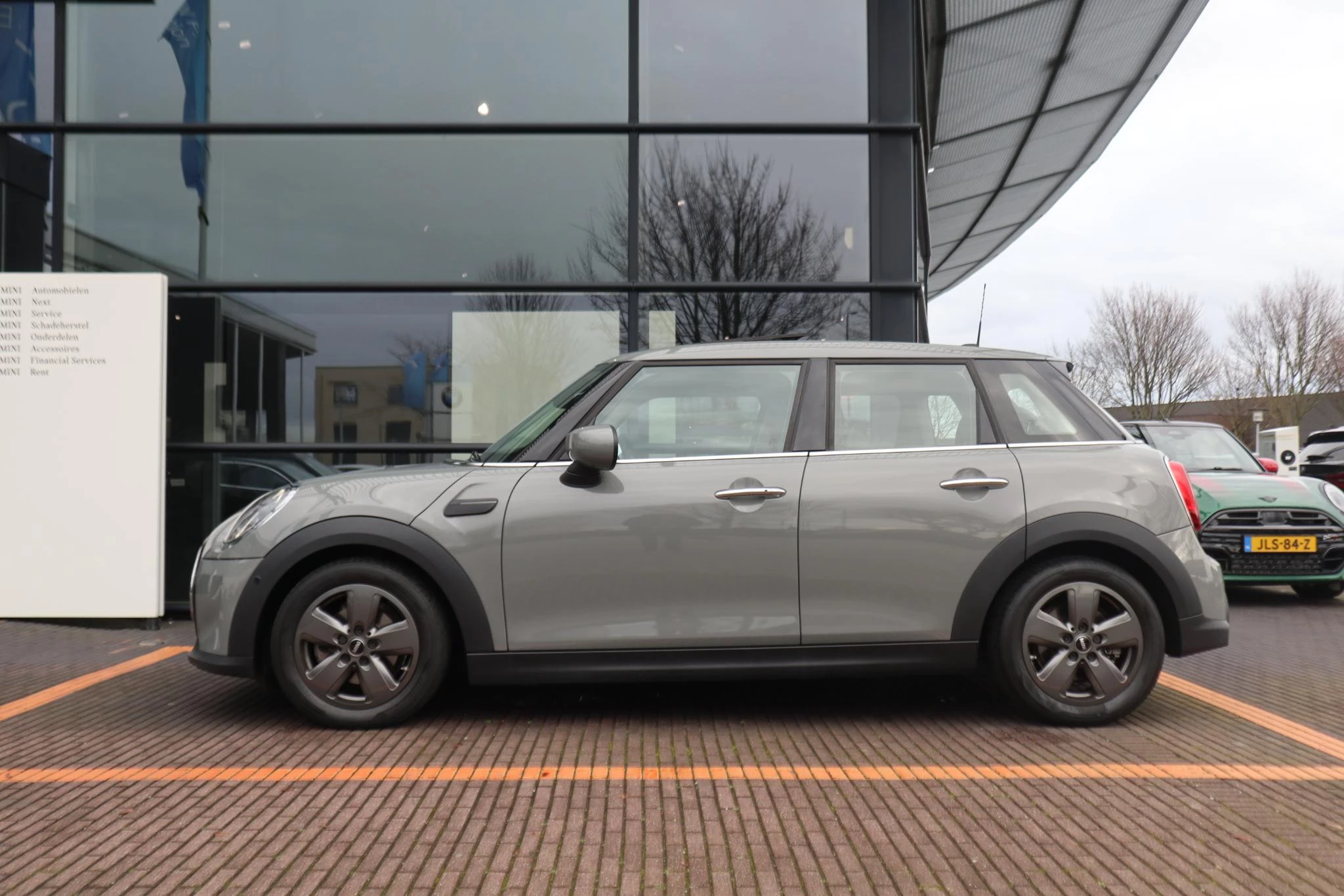 Hoofdafbeelding MINI 5-deurs