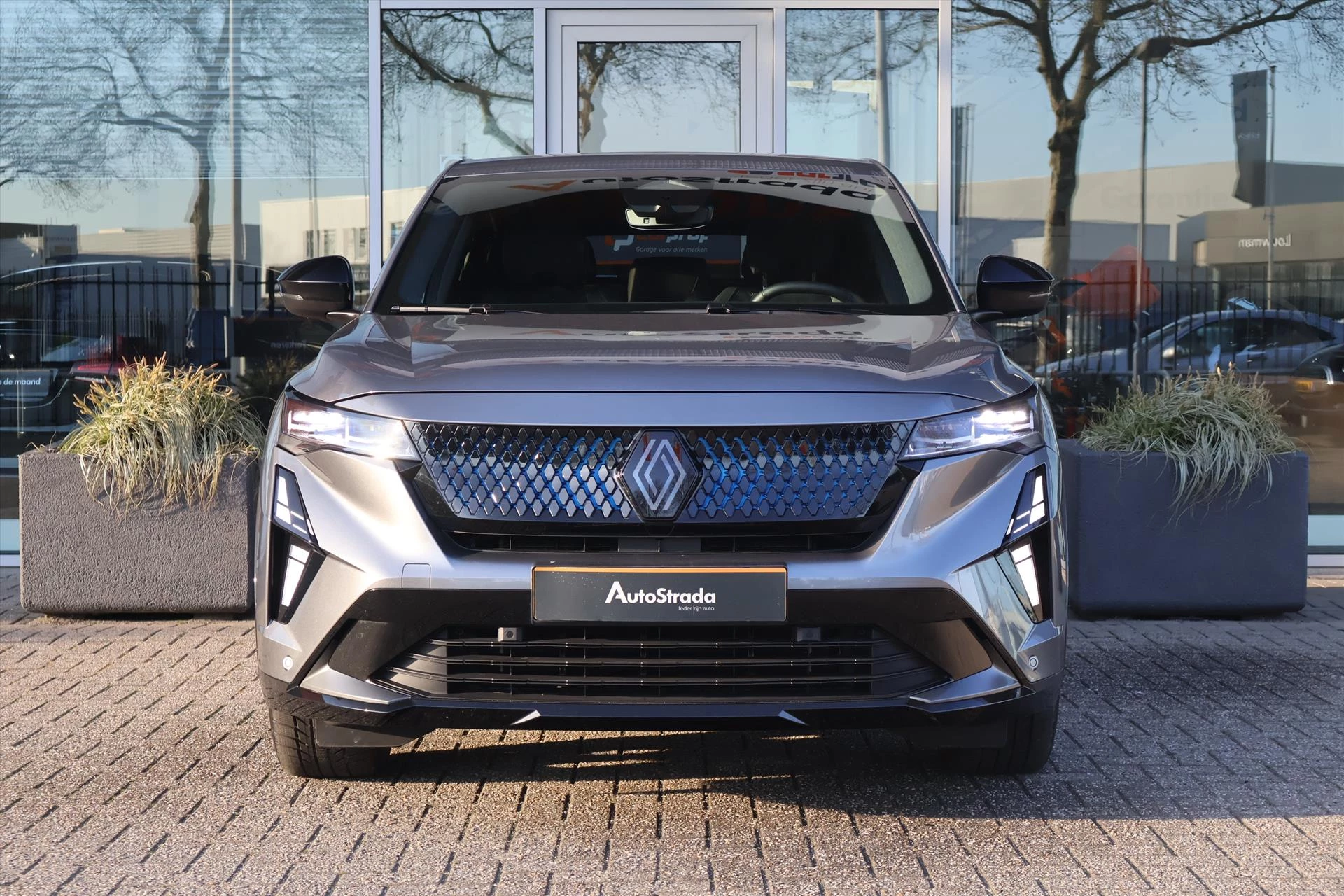 Hoofdafbeelding Renault Rafale