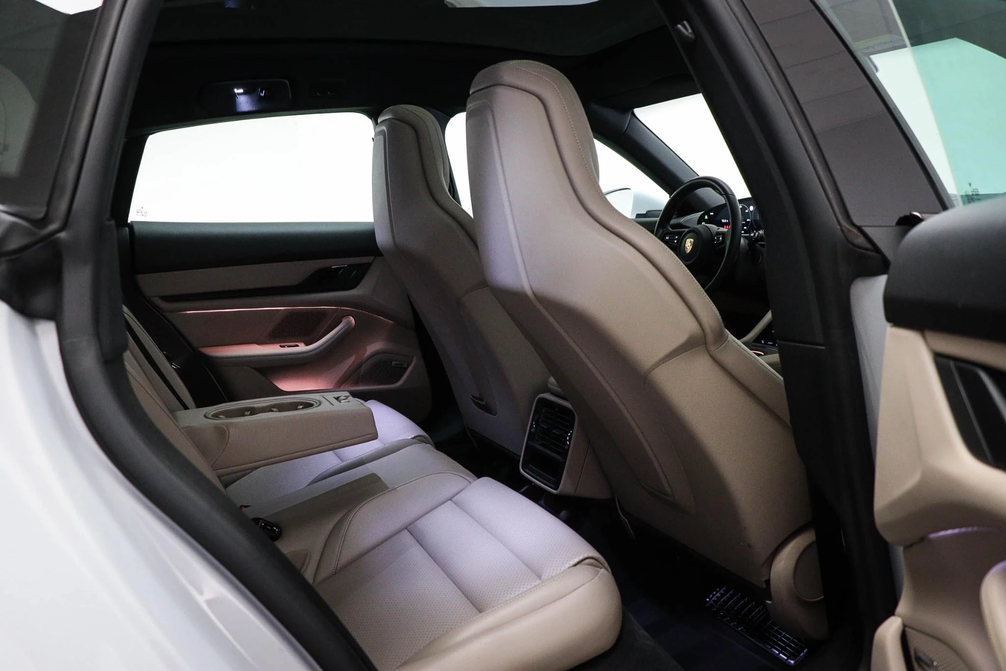 Hoofdafbeelding Porsche Taycan