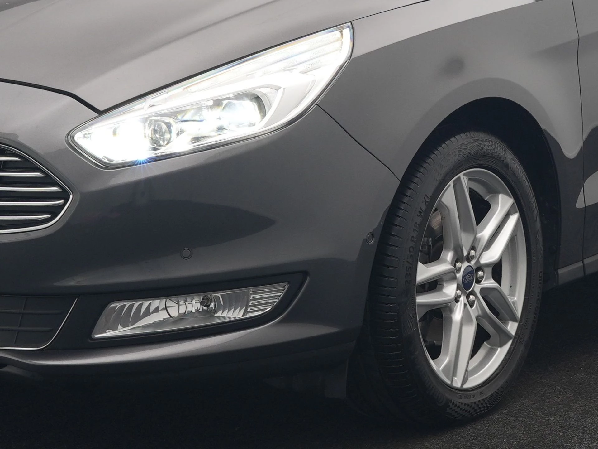 Hoofdafbeelding Ford Galaxy