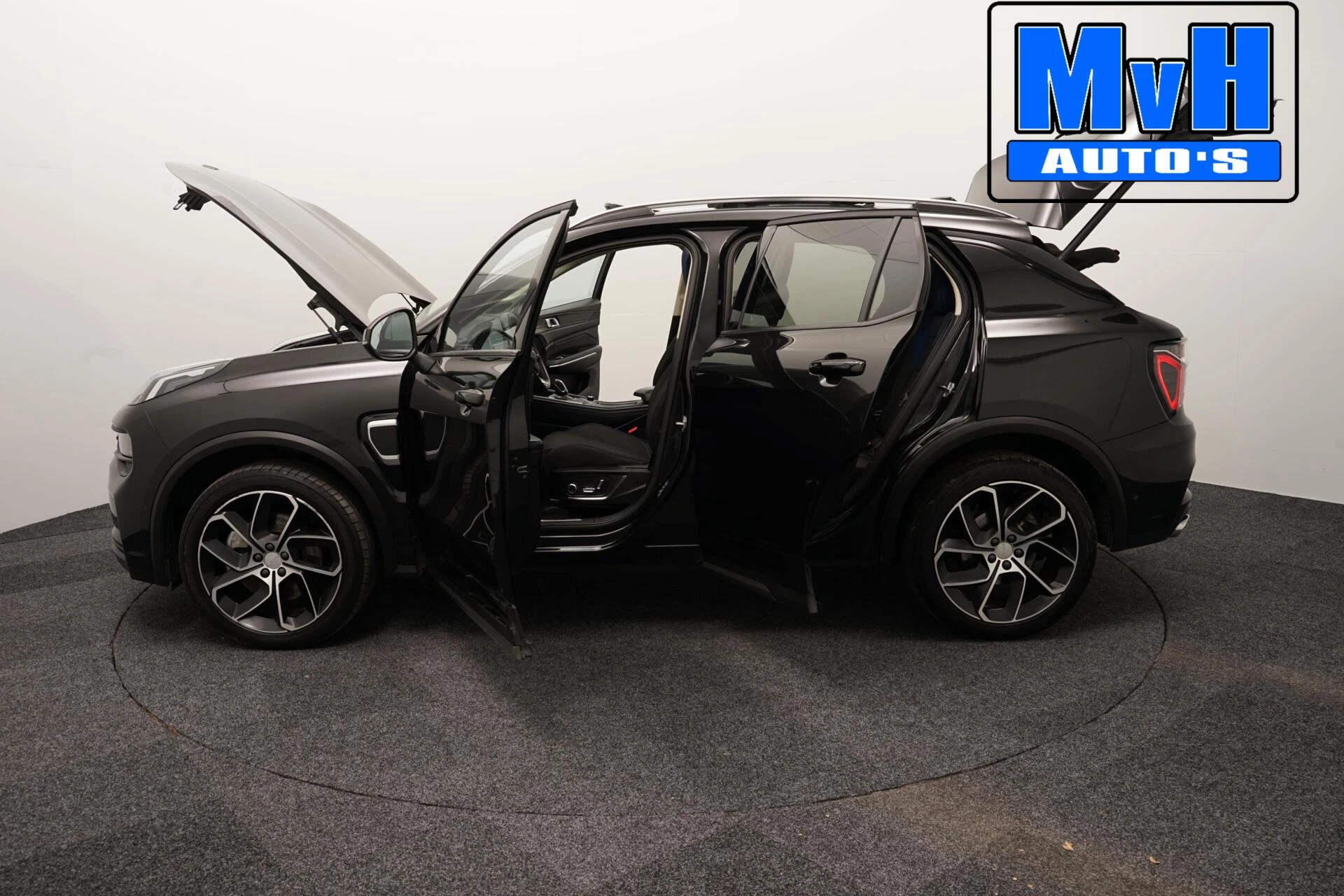 Hoofdafbeelding Lynk & Co 01