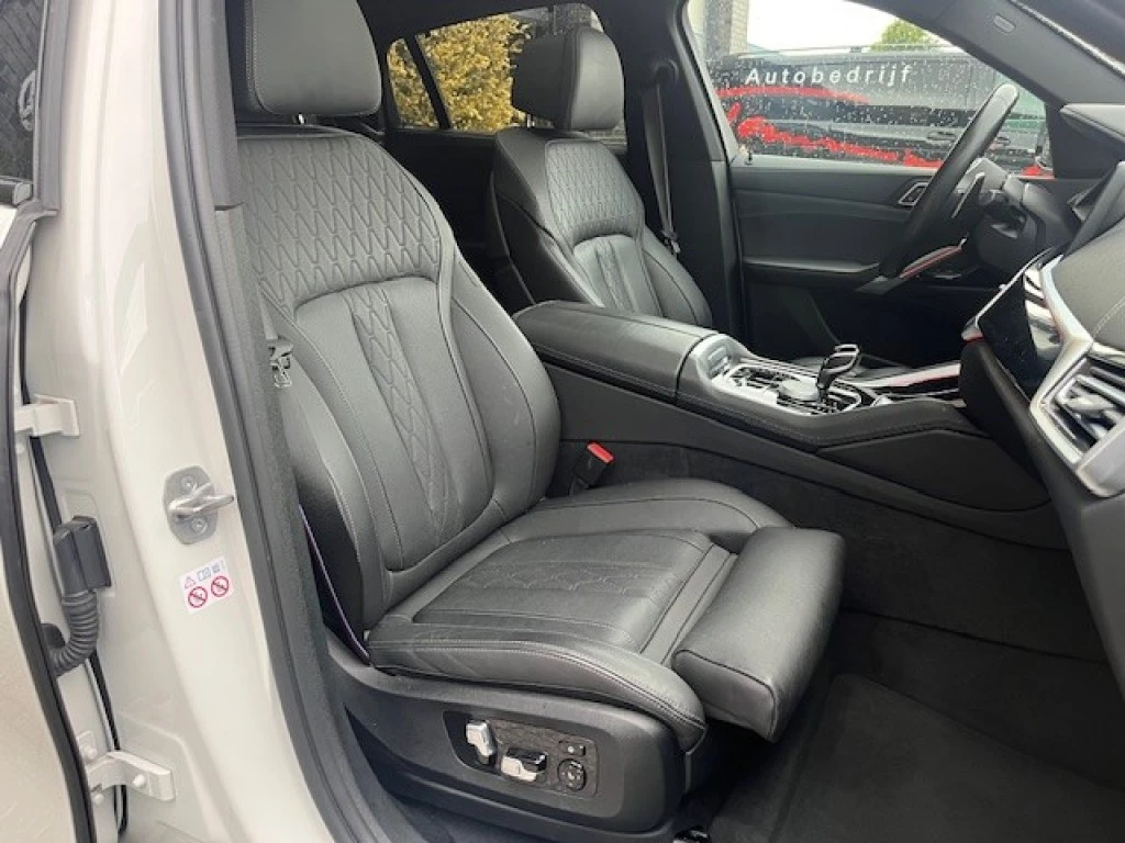 Hoofdafbeelding BMW X6
