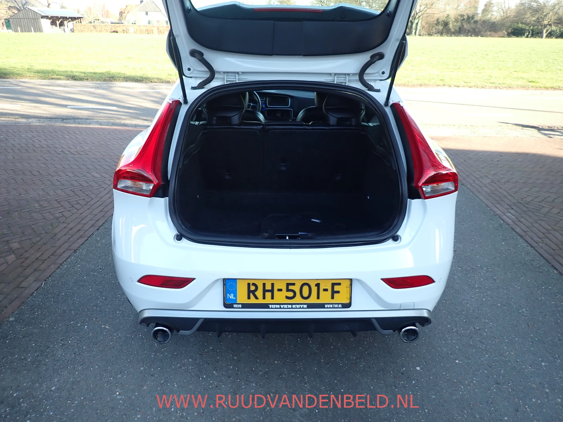 Hoofdafbeelding Volvo V40