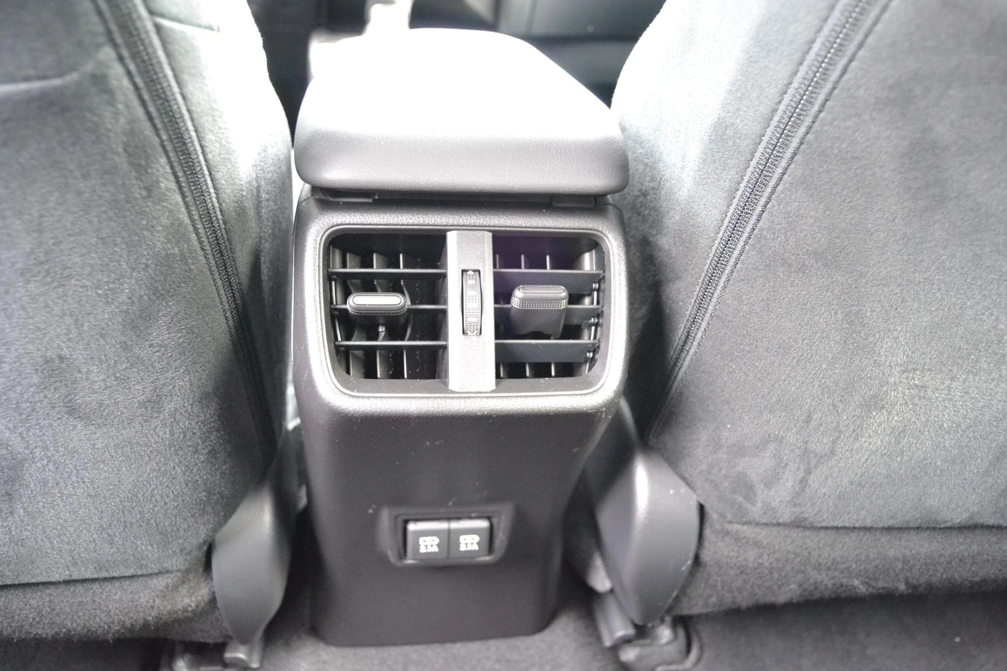 Hoofdafbeelding Lexus UX