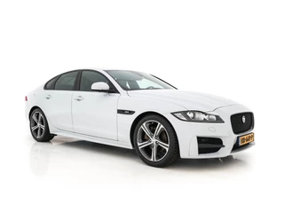 Hoofdafbeelding Jaguar XF Jaguar XF 2.0d Portfolio R-Sportpack Aut. *LUXURY-LEATHER | BI-XENON | NAVI-FULLMAP | MERIDIAN-AUDIO | HEATED-COMFORTSEATS | CAMERA | AMBIENT-LIGHT | ECC | MEMORY-PACK | KEYLESS | PDC | AMBIENT-LIGHT | SHIFT-PADDLES | LANE-ASSIS