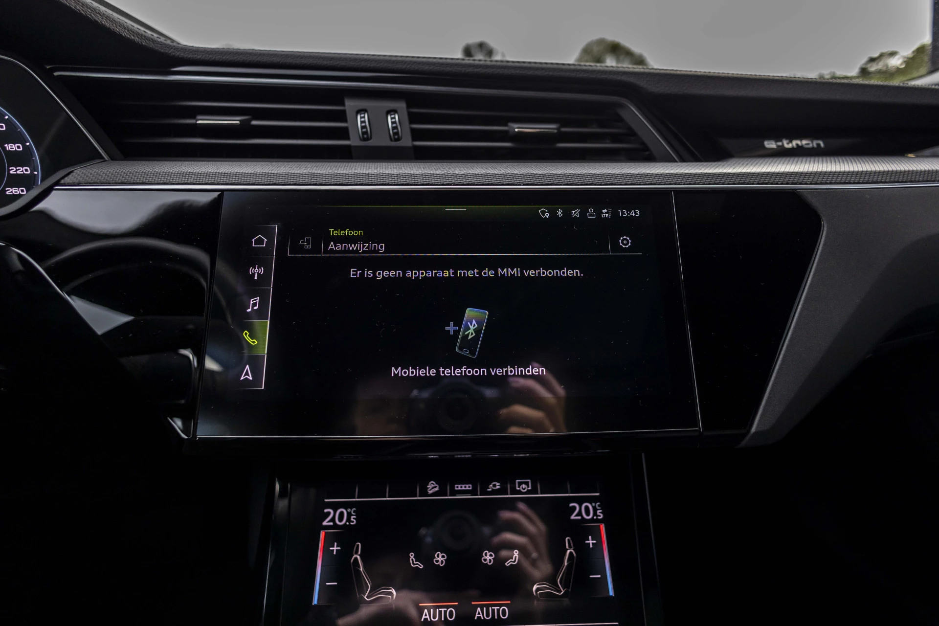 Hoofdafbeelding Audi e-tron