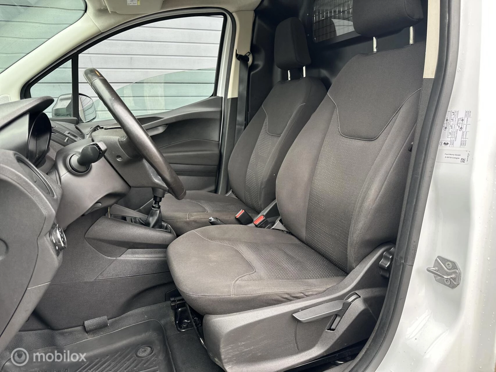 Hoofdafbeelding Ford Transit Courier