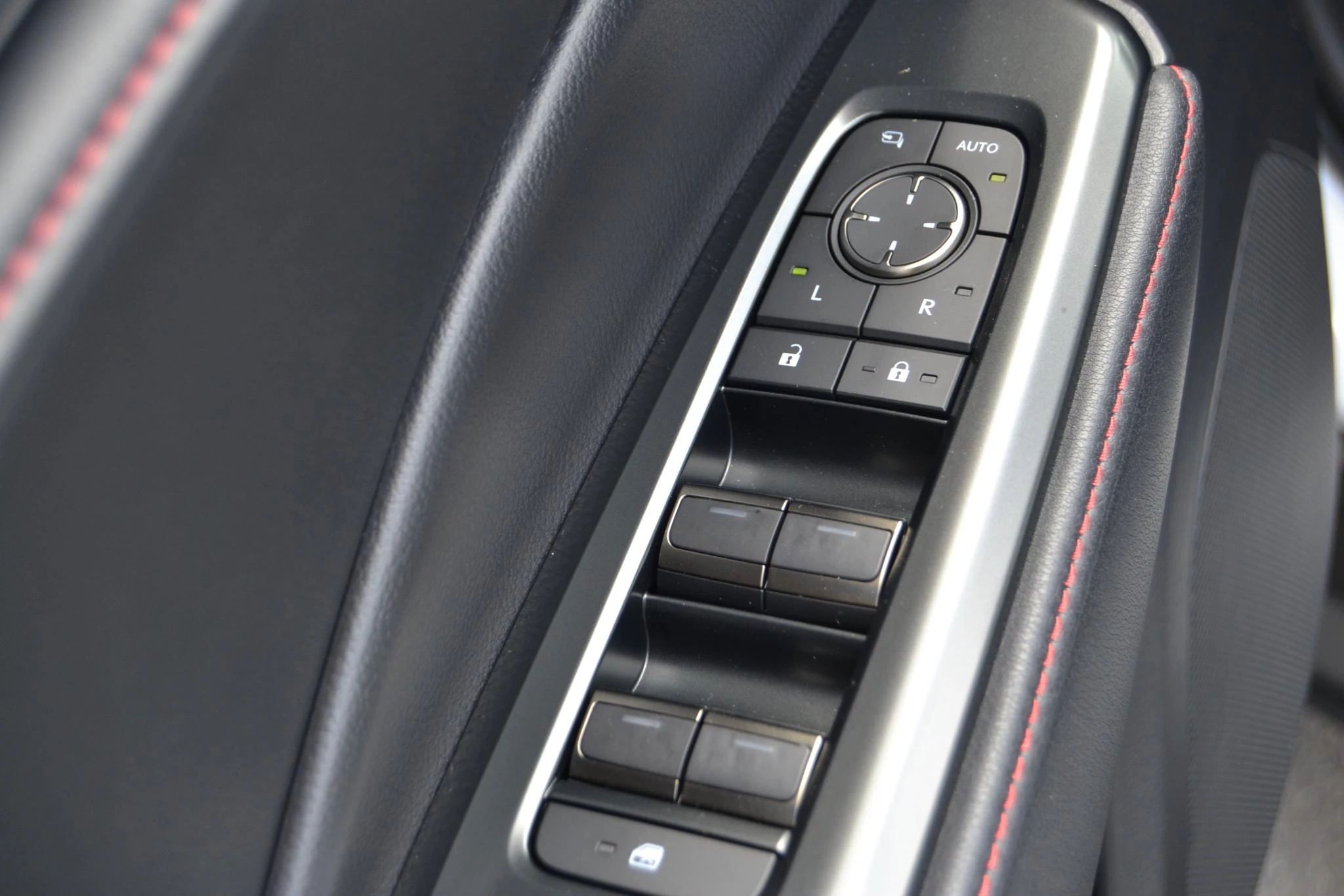 Hoofdafbeelding Lexus LBX