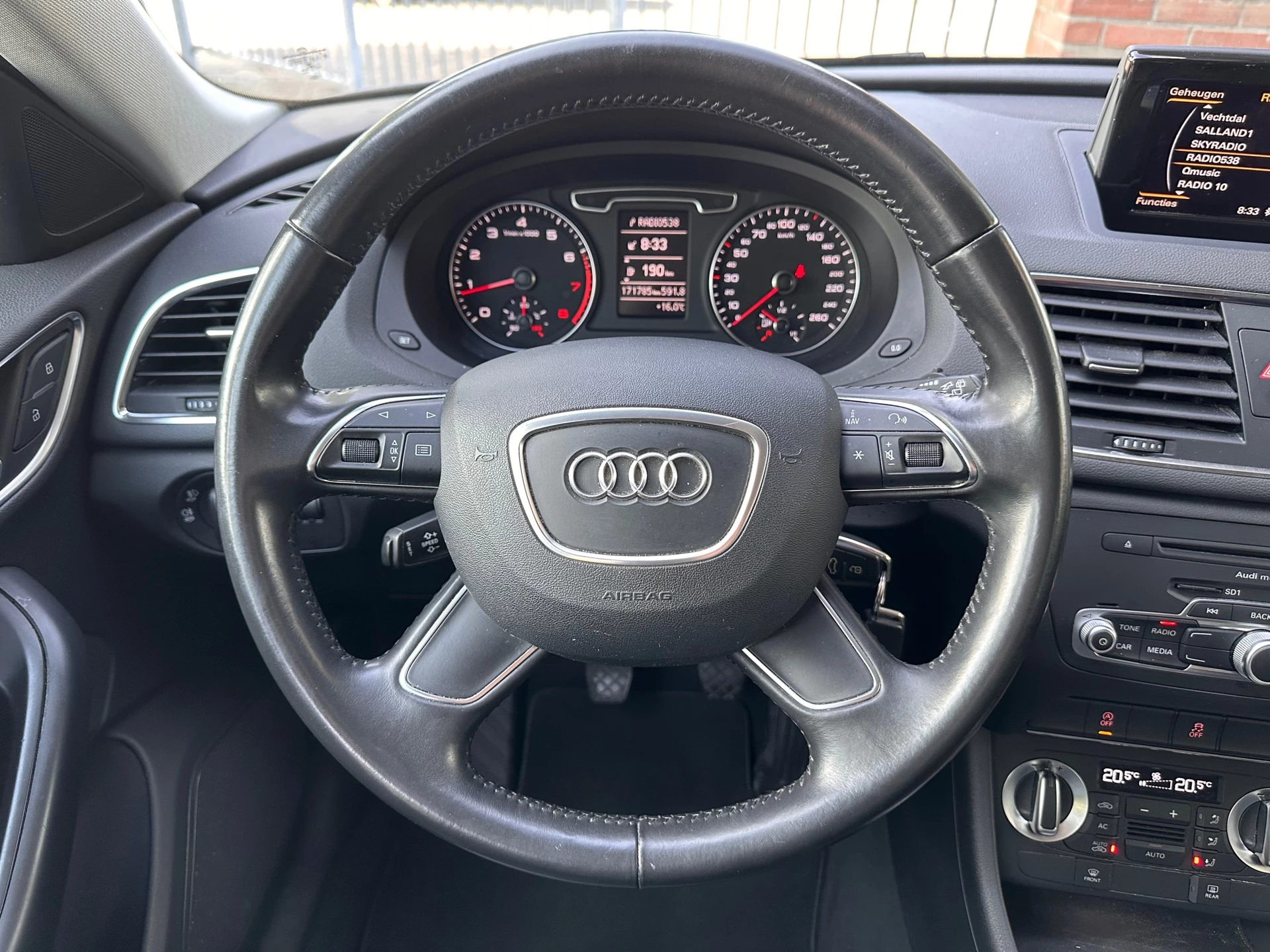 Hoofdafbeelding Audi Q3