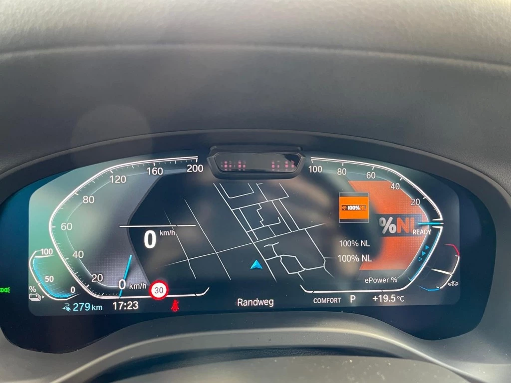 Hoofdafbeelding BMW iX3