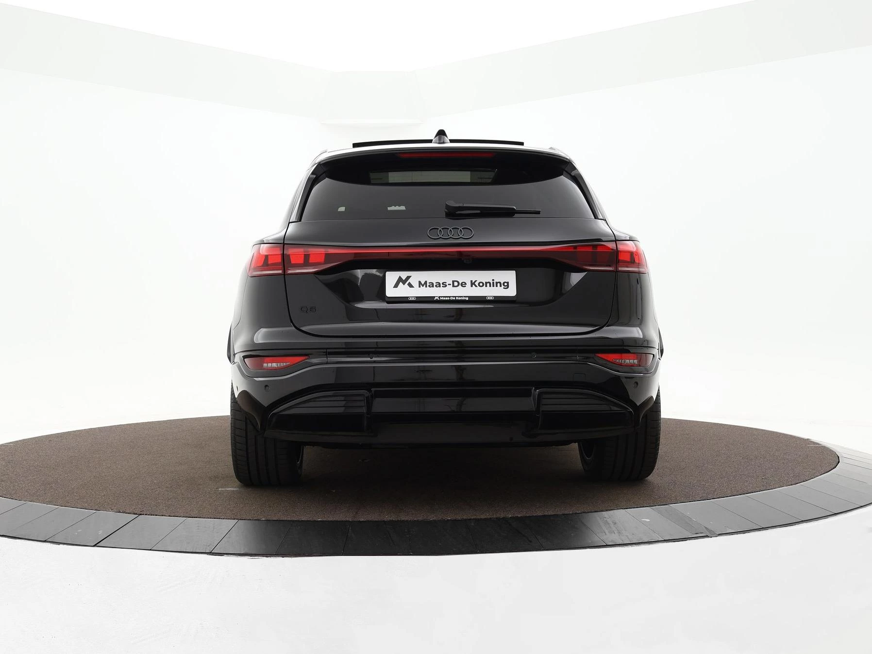 Hoofdafbeelding Audi Q6 e-tron