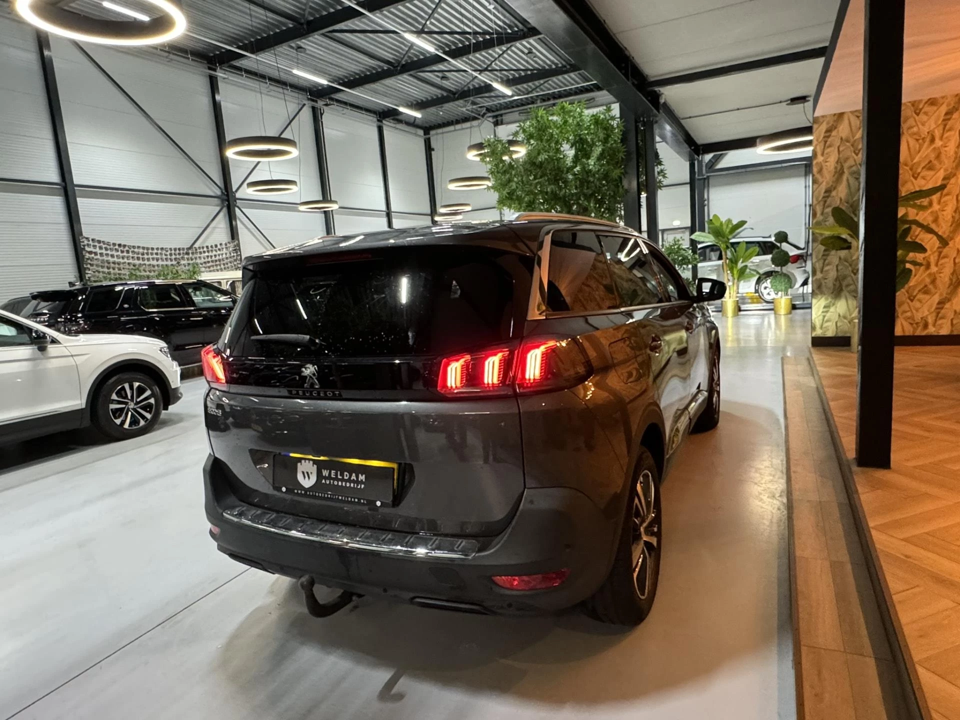 Hoofdafbeelding Peugeot 5008