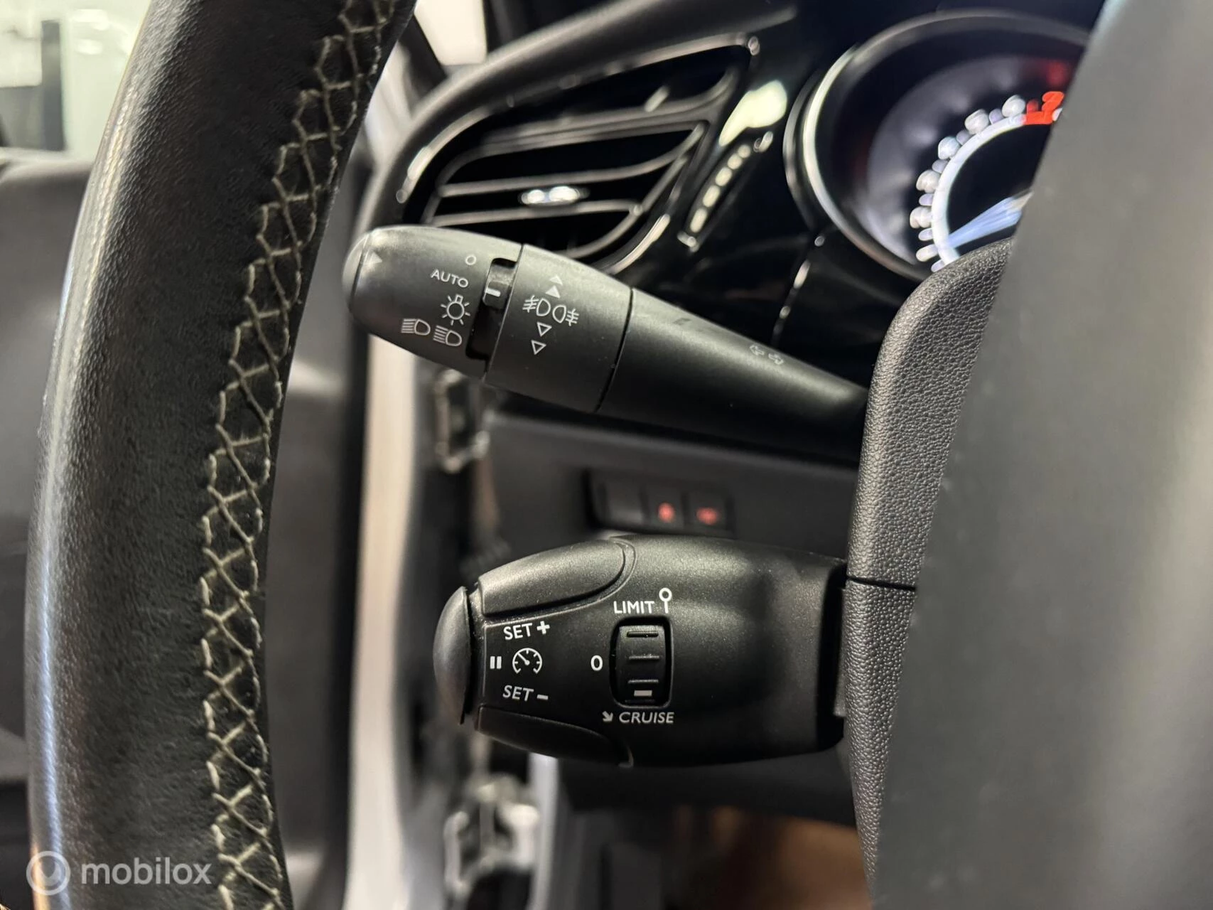 Hoofdafbeelding DS DS 3