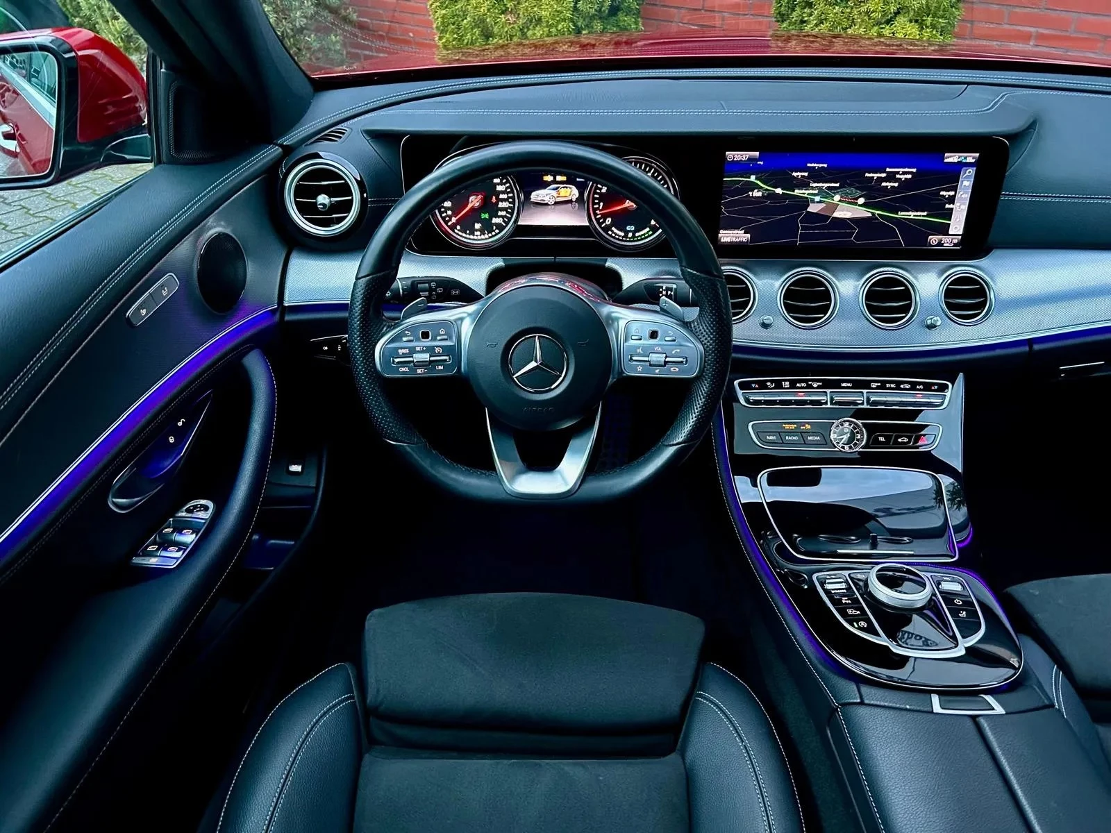 Hoofdafbeelding Mercedes-Benz E-Klasse