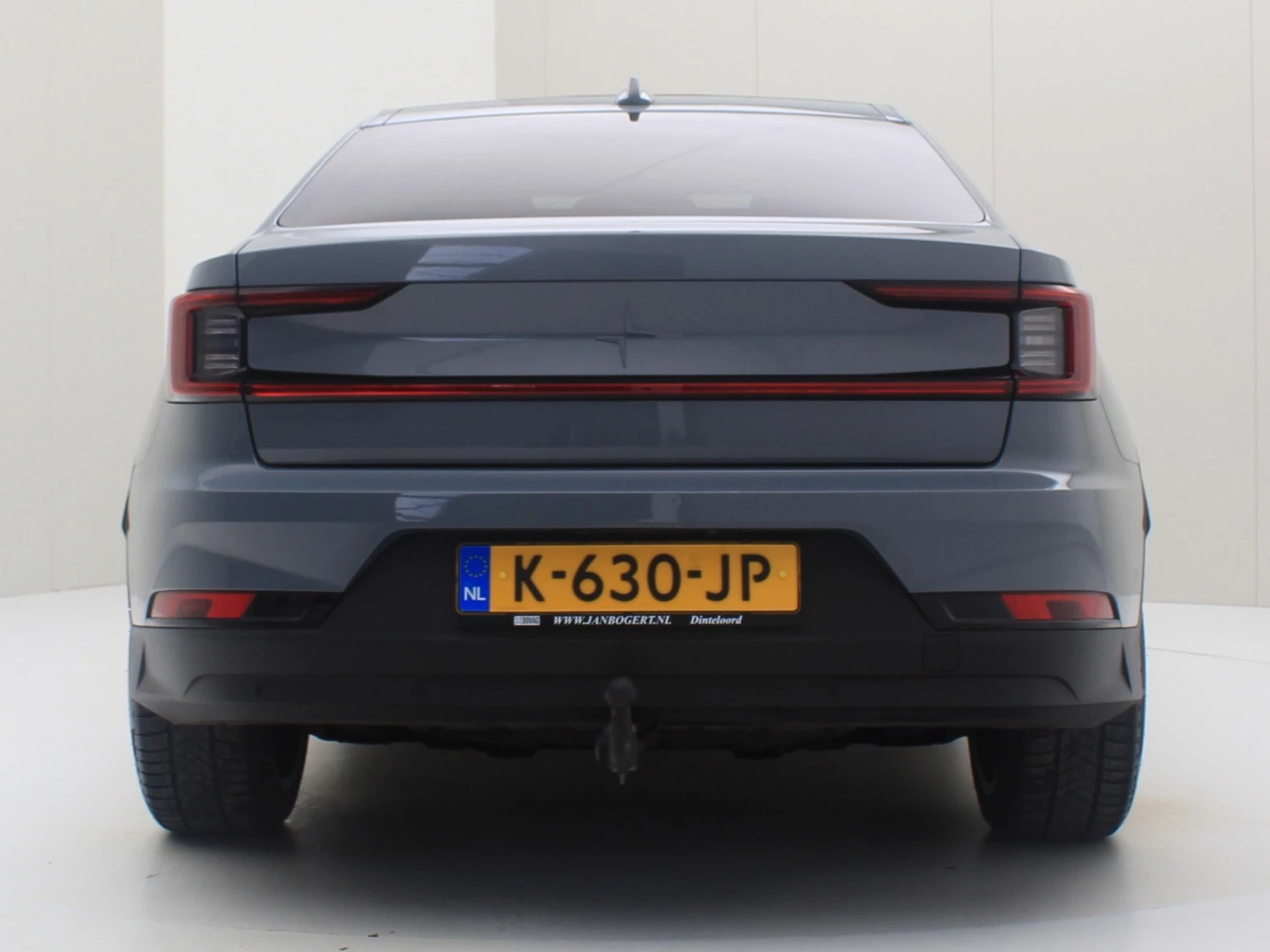 Hoofdafbeelding Polestar 2