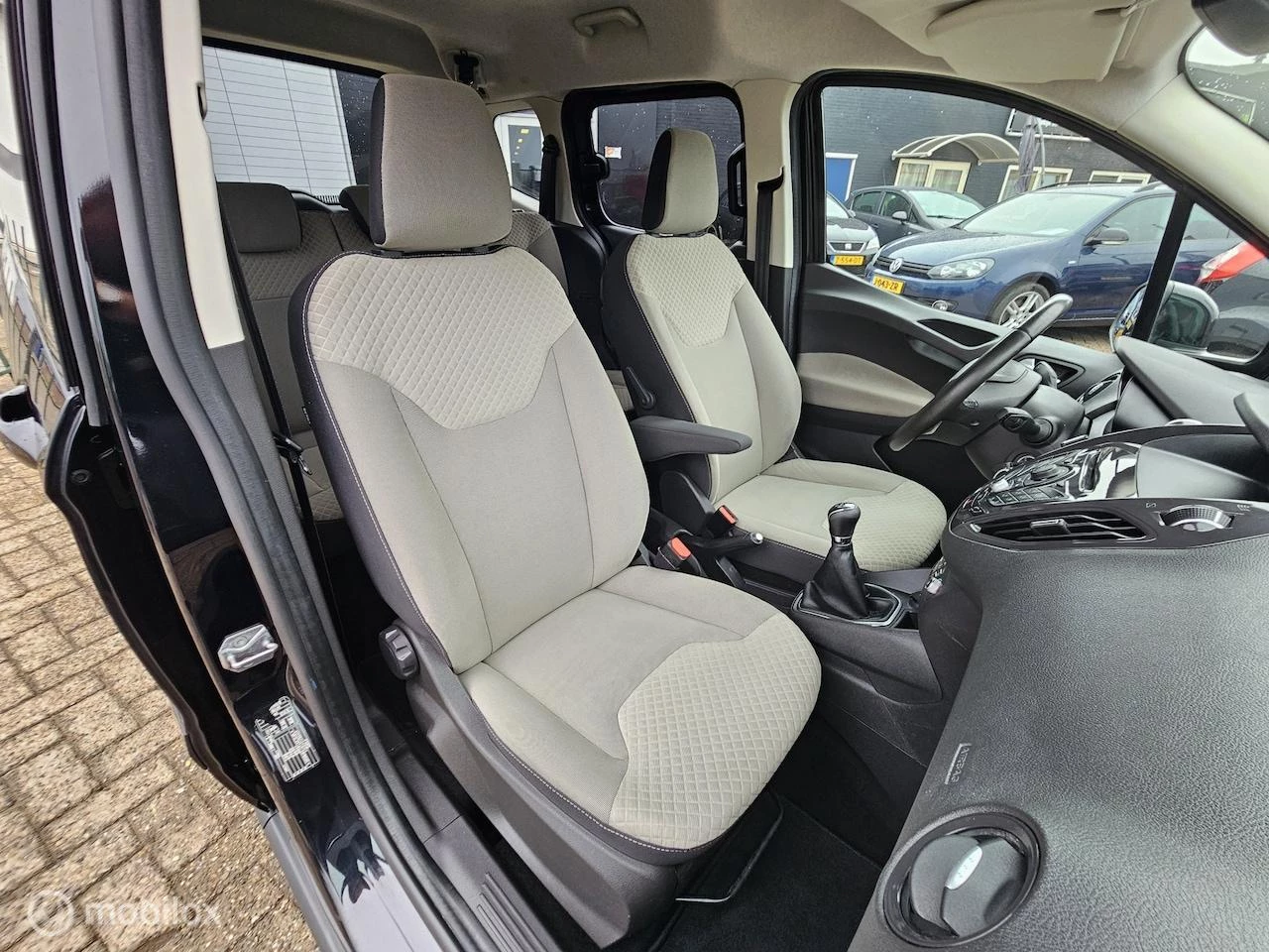 Hoofdafbeelding Ford Transit Courier