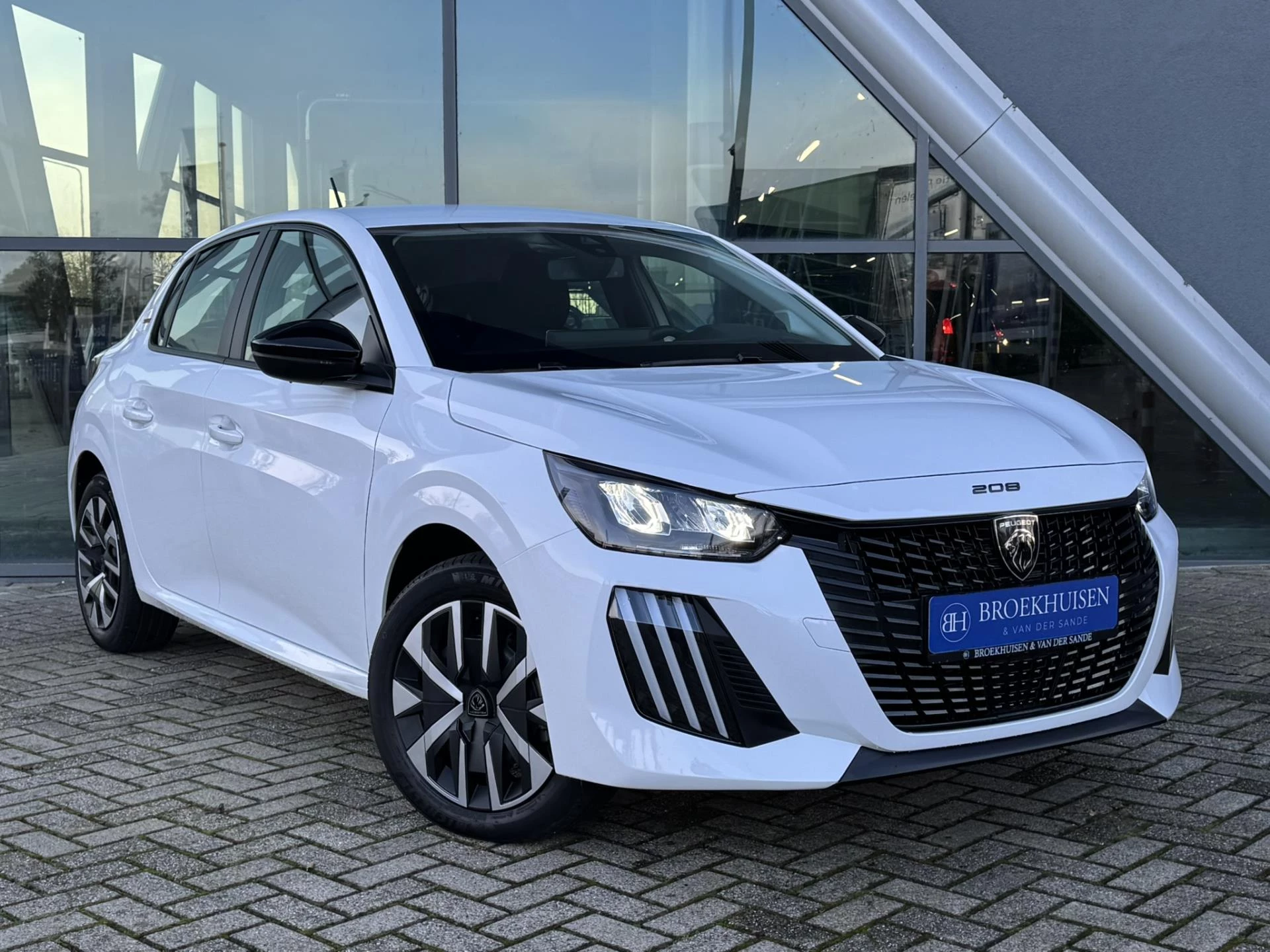 Hoofdafbeelding Peugeot 208
