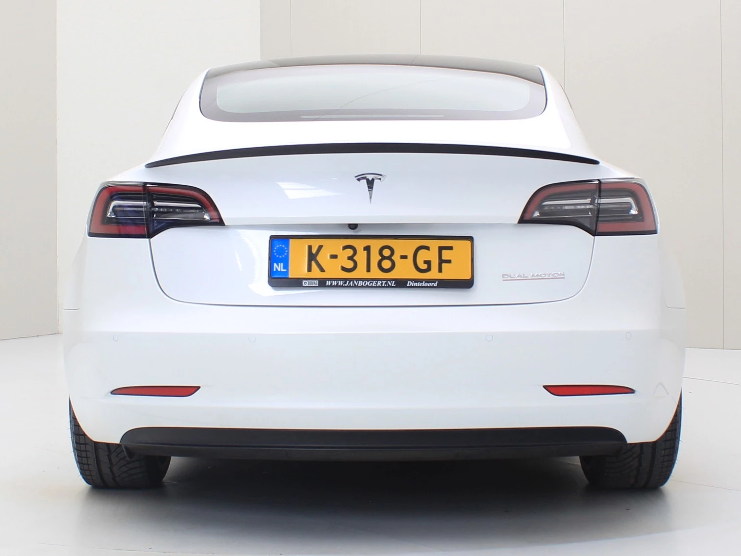 Hoofdafbeelding Tesla Model 3