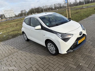 Toyota AYGO 1.0 VVT-i x-play limited Eerste eigenaar /