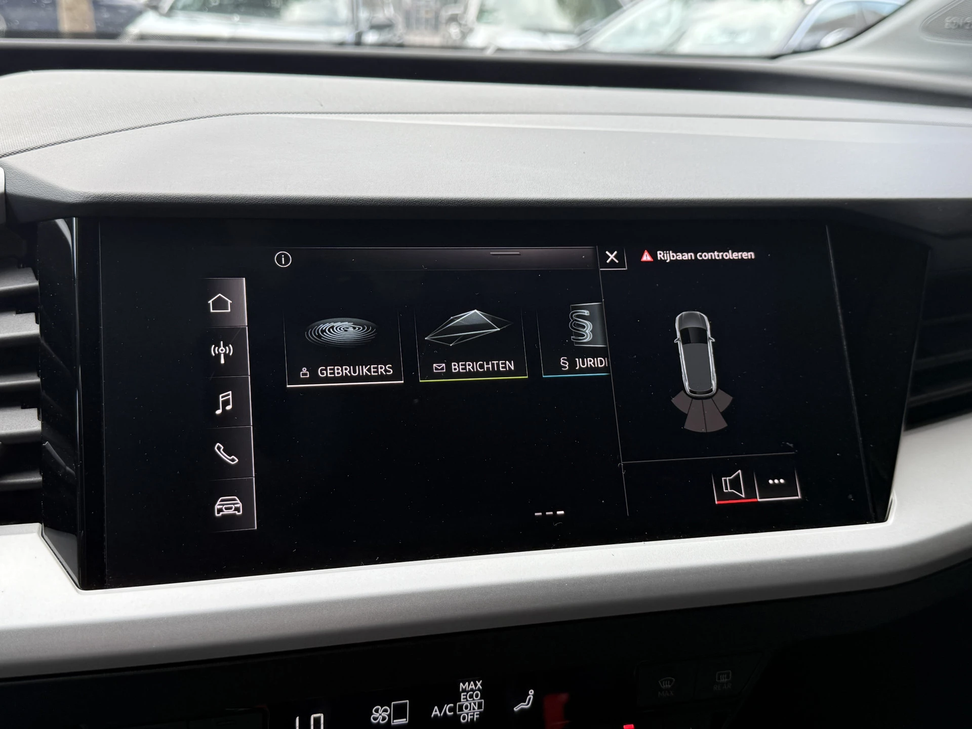 Hoofdafbeelding Audi Q4 e-tron